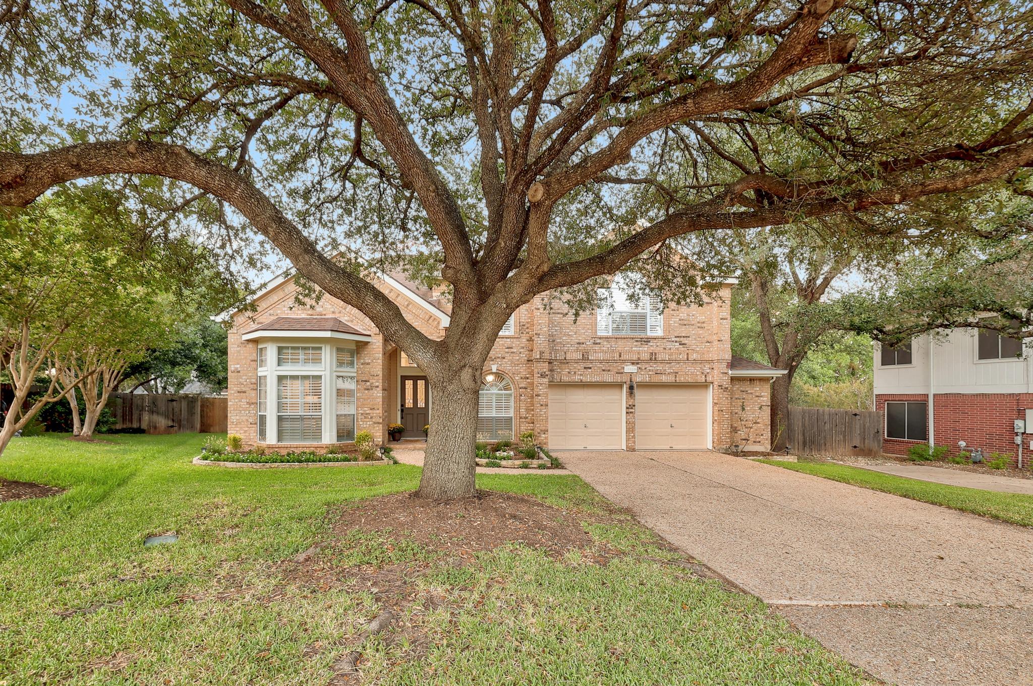 10810 Pinkney LN