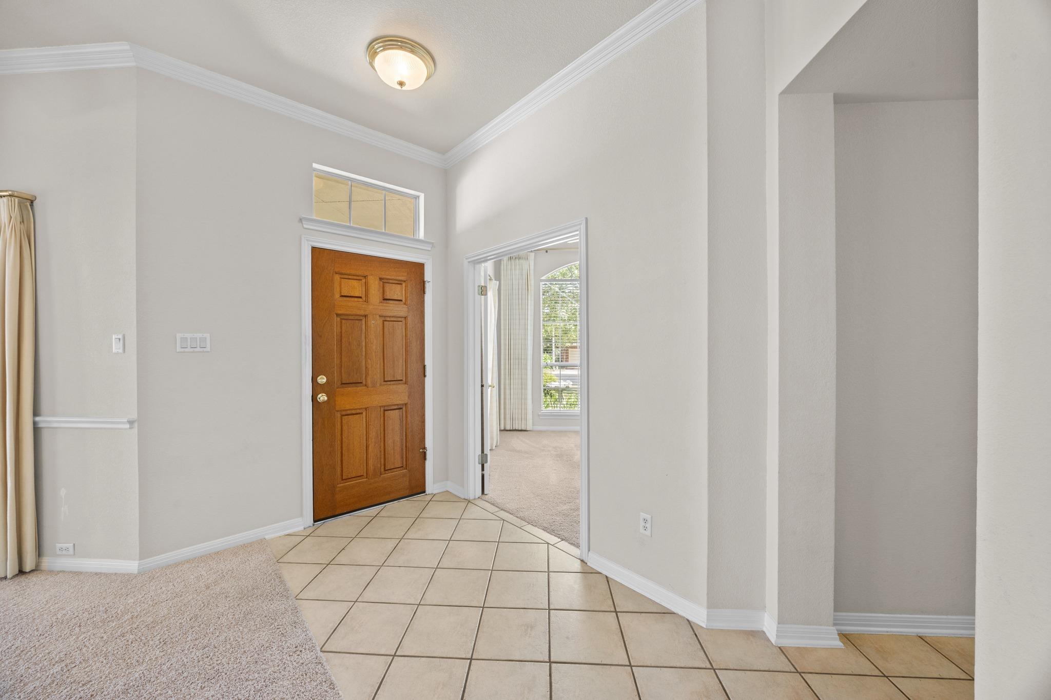 10133 Cassandra DR — photo 4