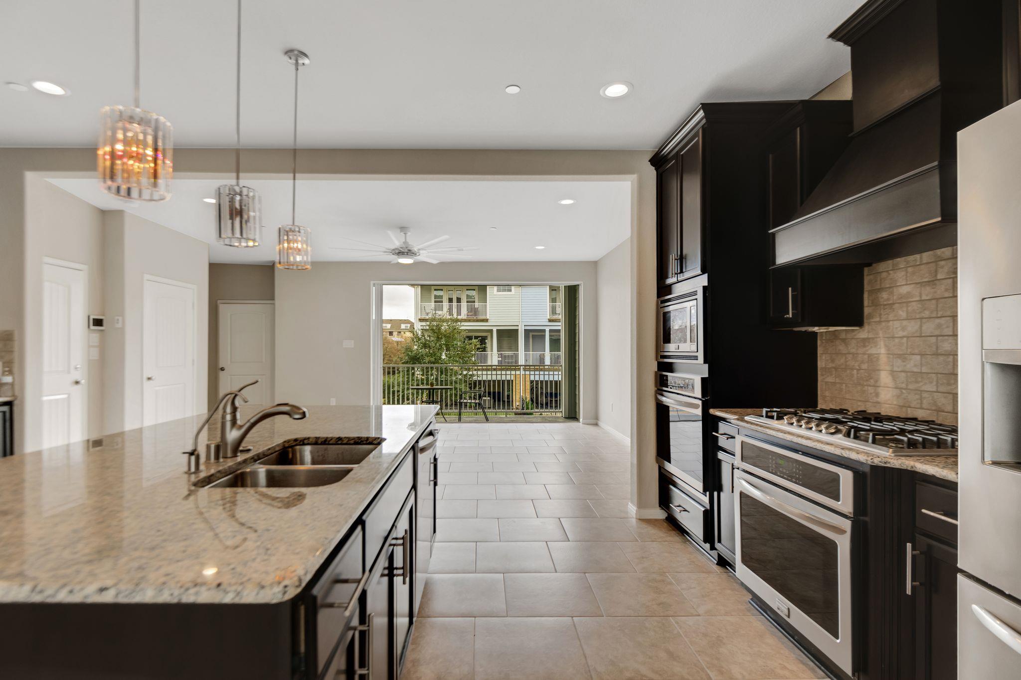 2716 Veranda FLS — photo 5