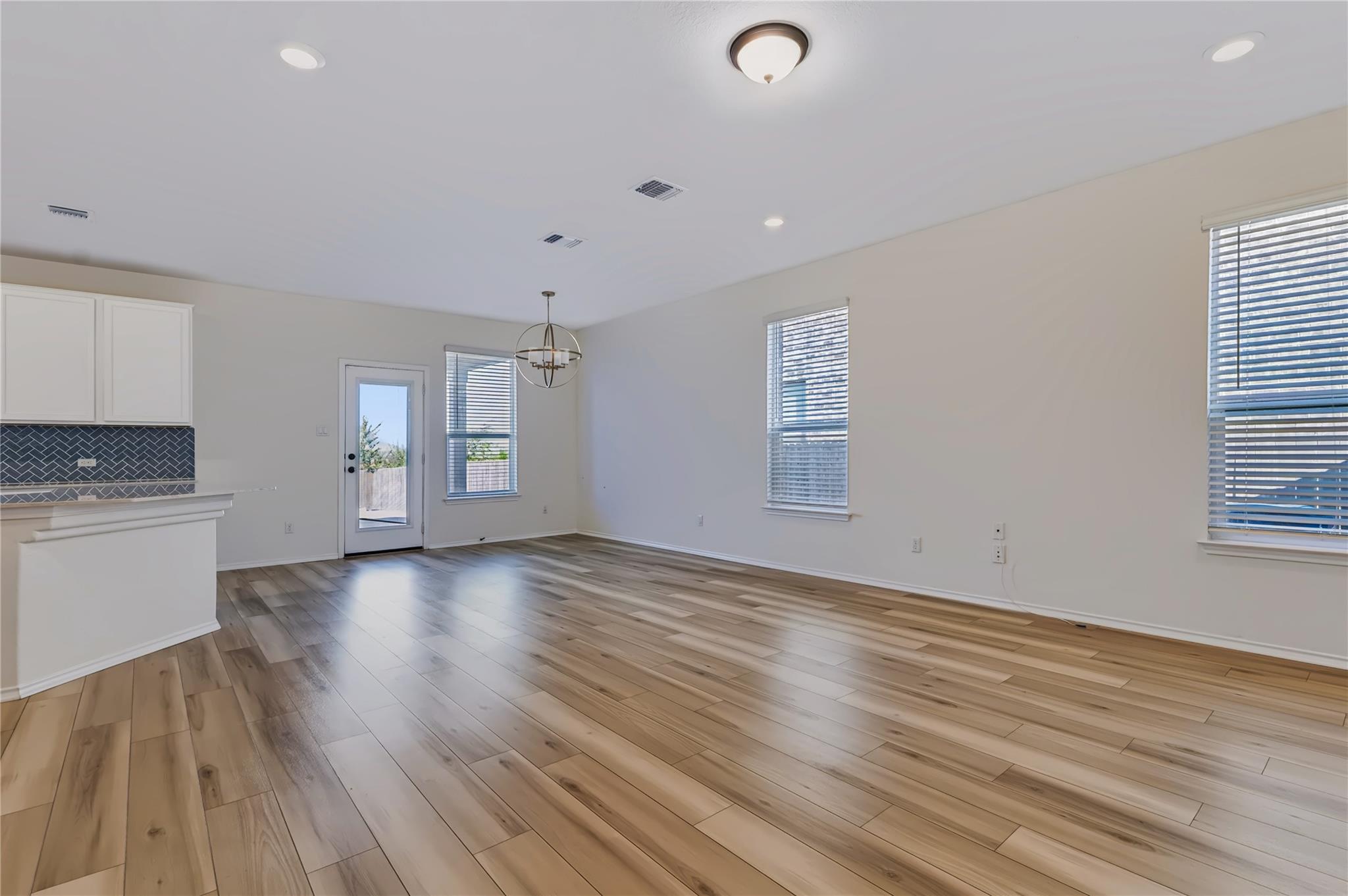 4600 Alfano LOOP — photo 5