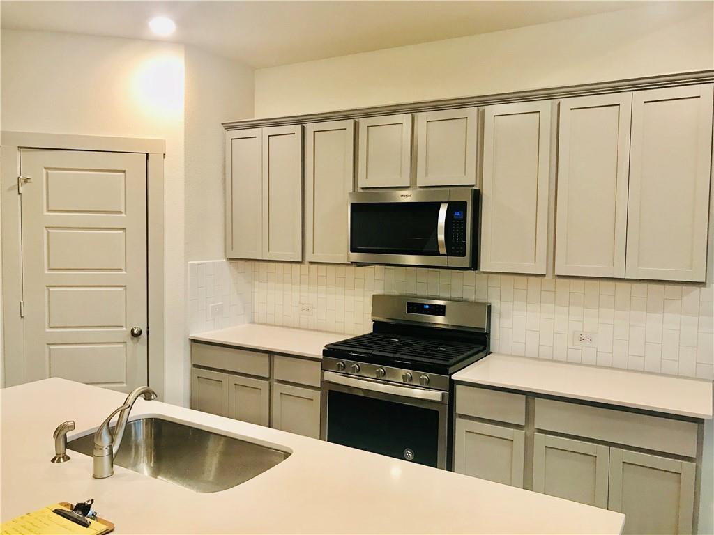 17304 Truffle Falls WAY — photo 3