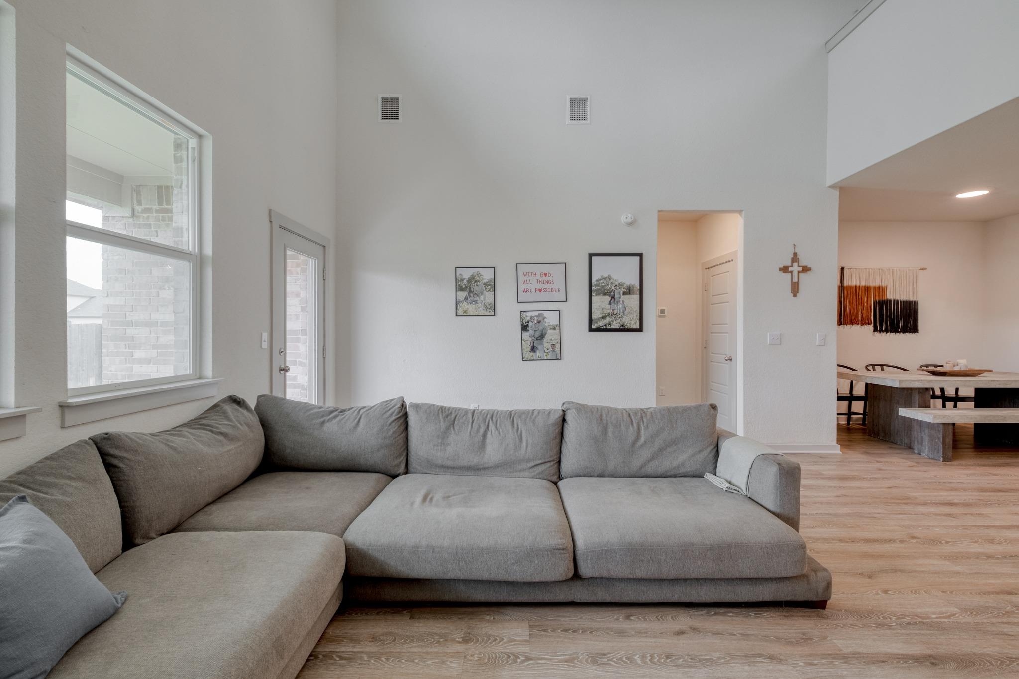 14005 McArthur DR — photo 5