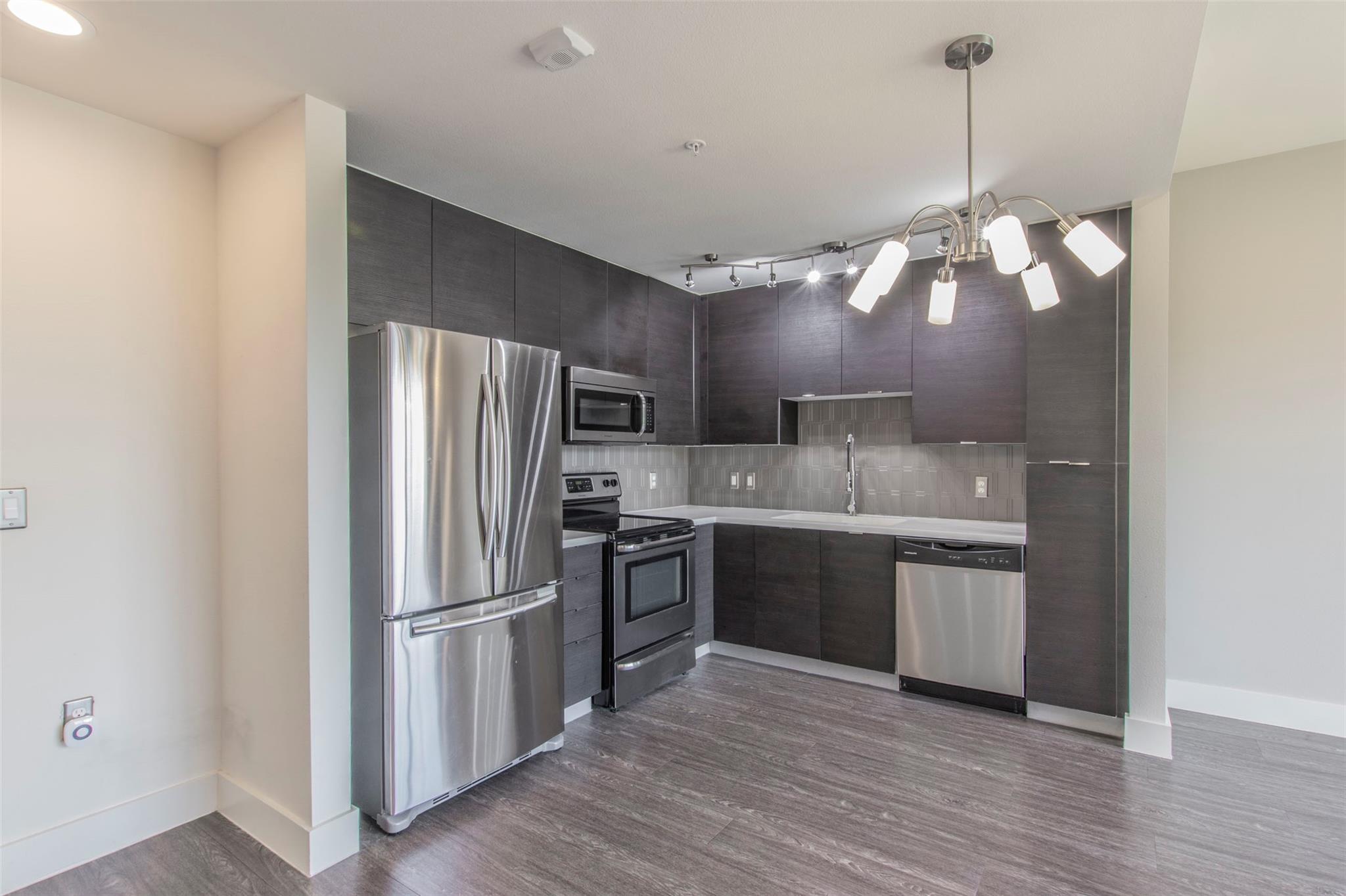 604 Bluff DR #155 — photo 5