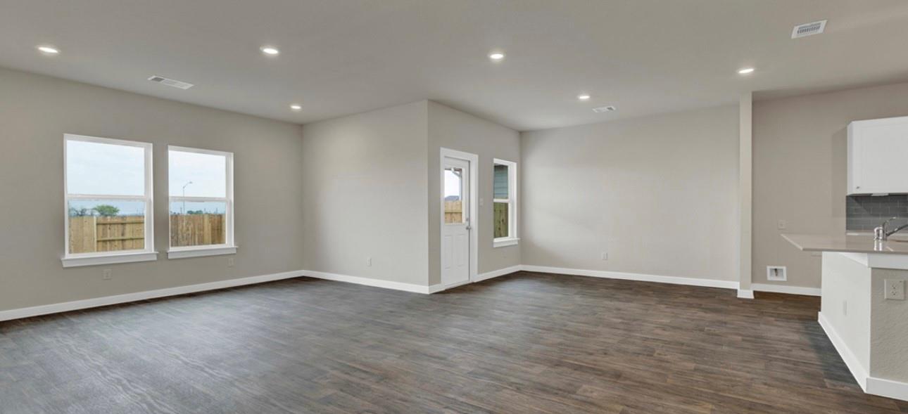 629 JANE LONG DR — photo 5