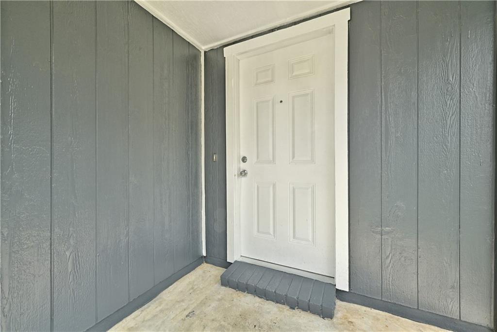 14304 Vandever ST — photo 3