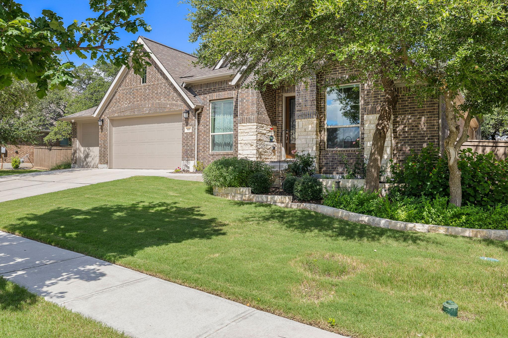 601 Judge Fisk DR — photo 3