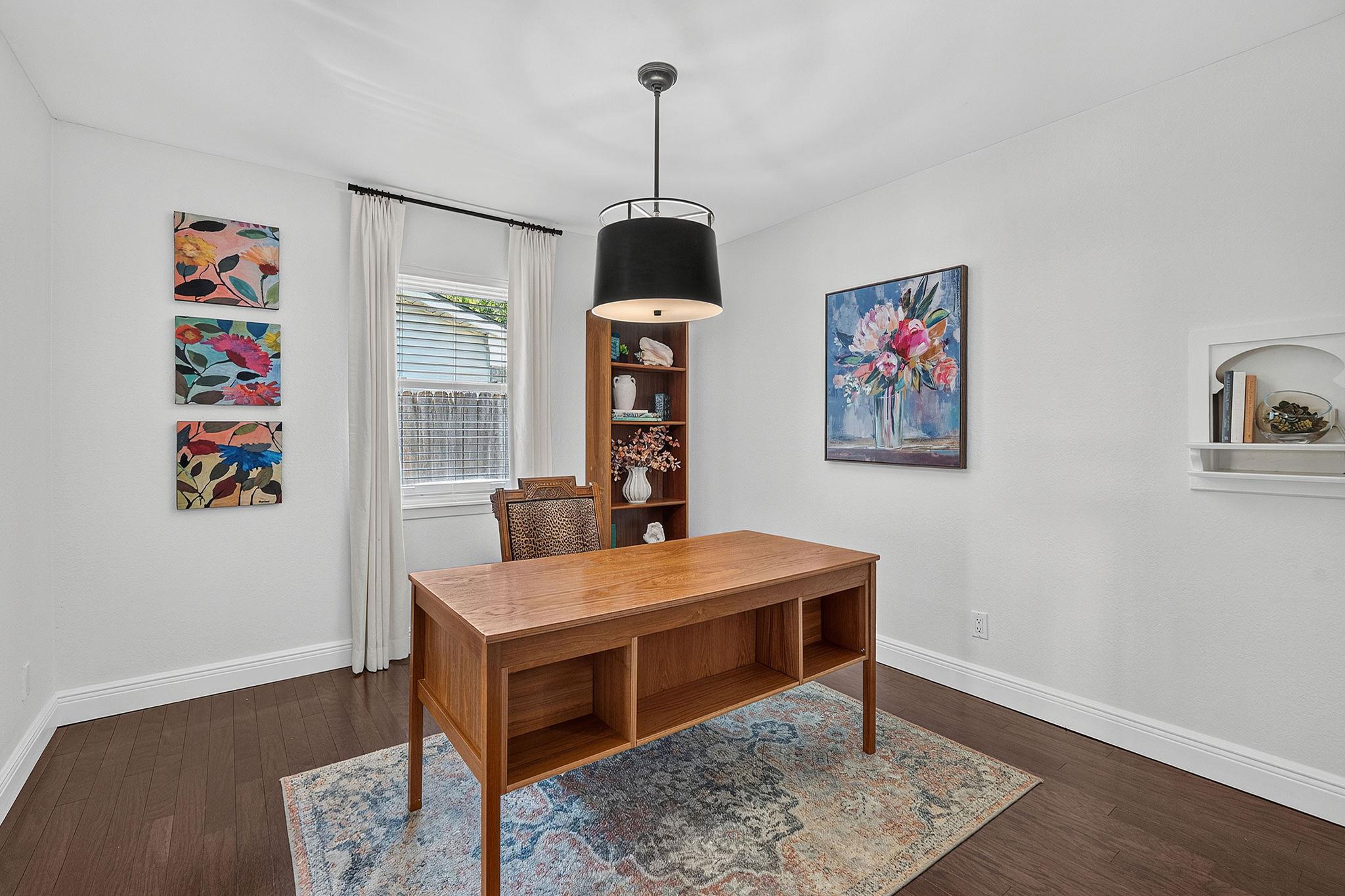 2114 Lanier DR — photo 5