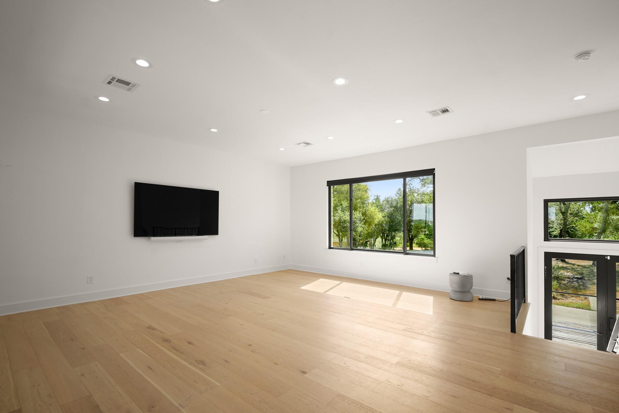 1703 Yaupon Valley RD — photo 3