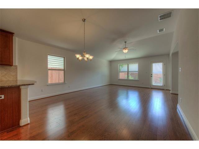 10721 Dinah DR — photo 5