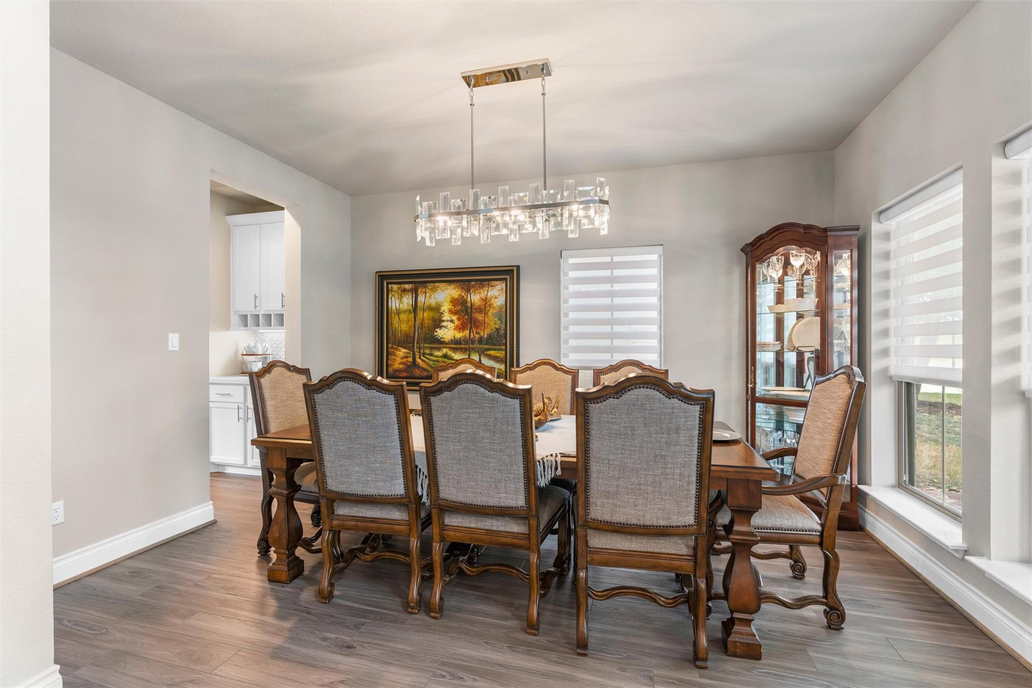 816 Heartleaf DR — photo 5