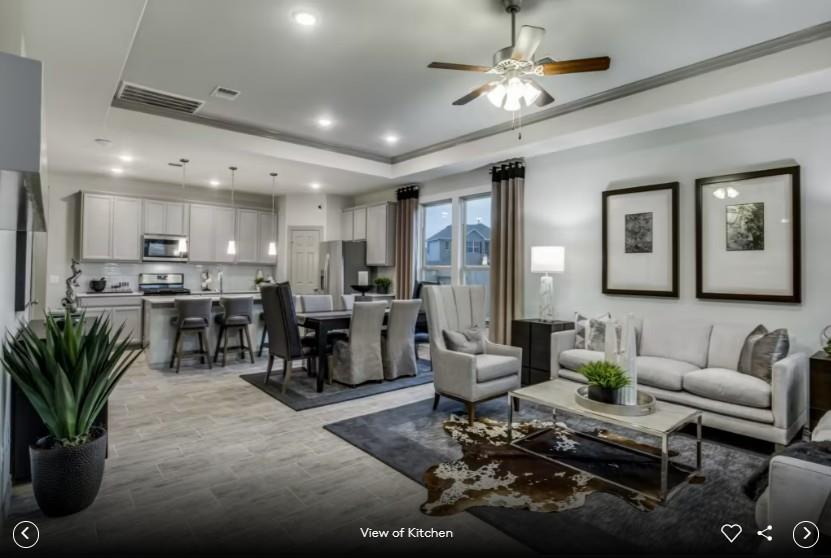 208 Amista DR — photo 3