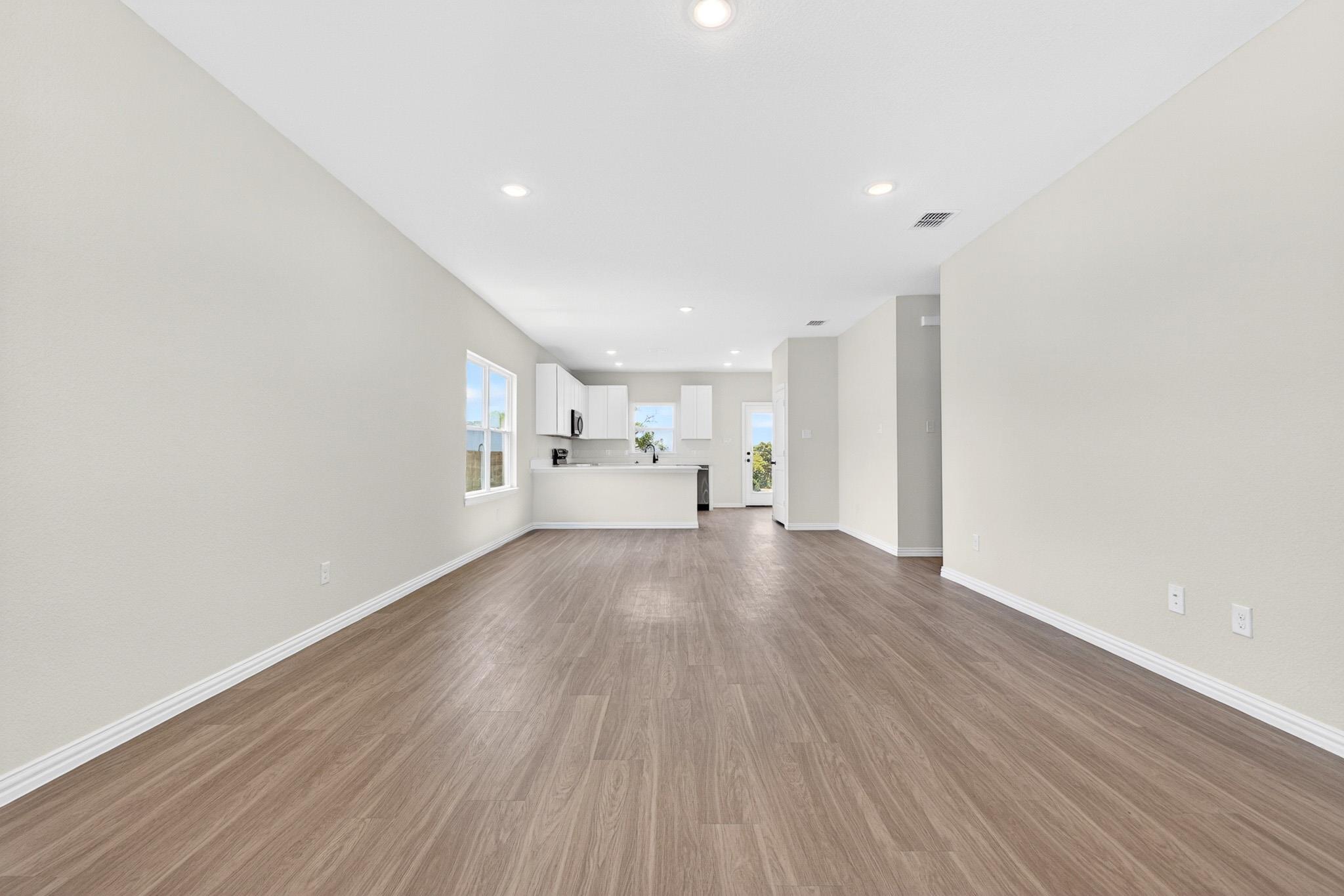 1102 Sky Summit CT — photo 4