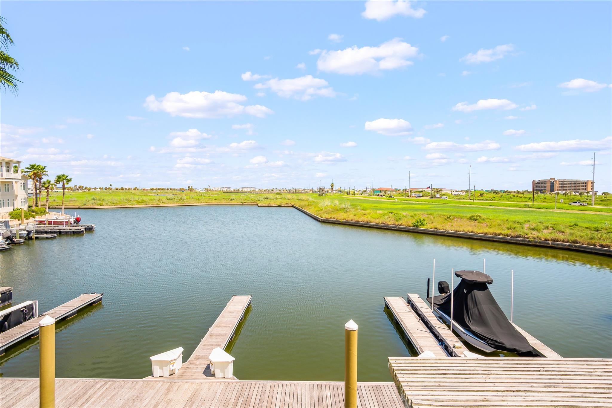 3700 Island Moorings PKWY #20 — photo 3