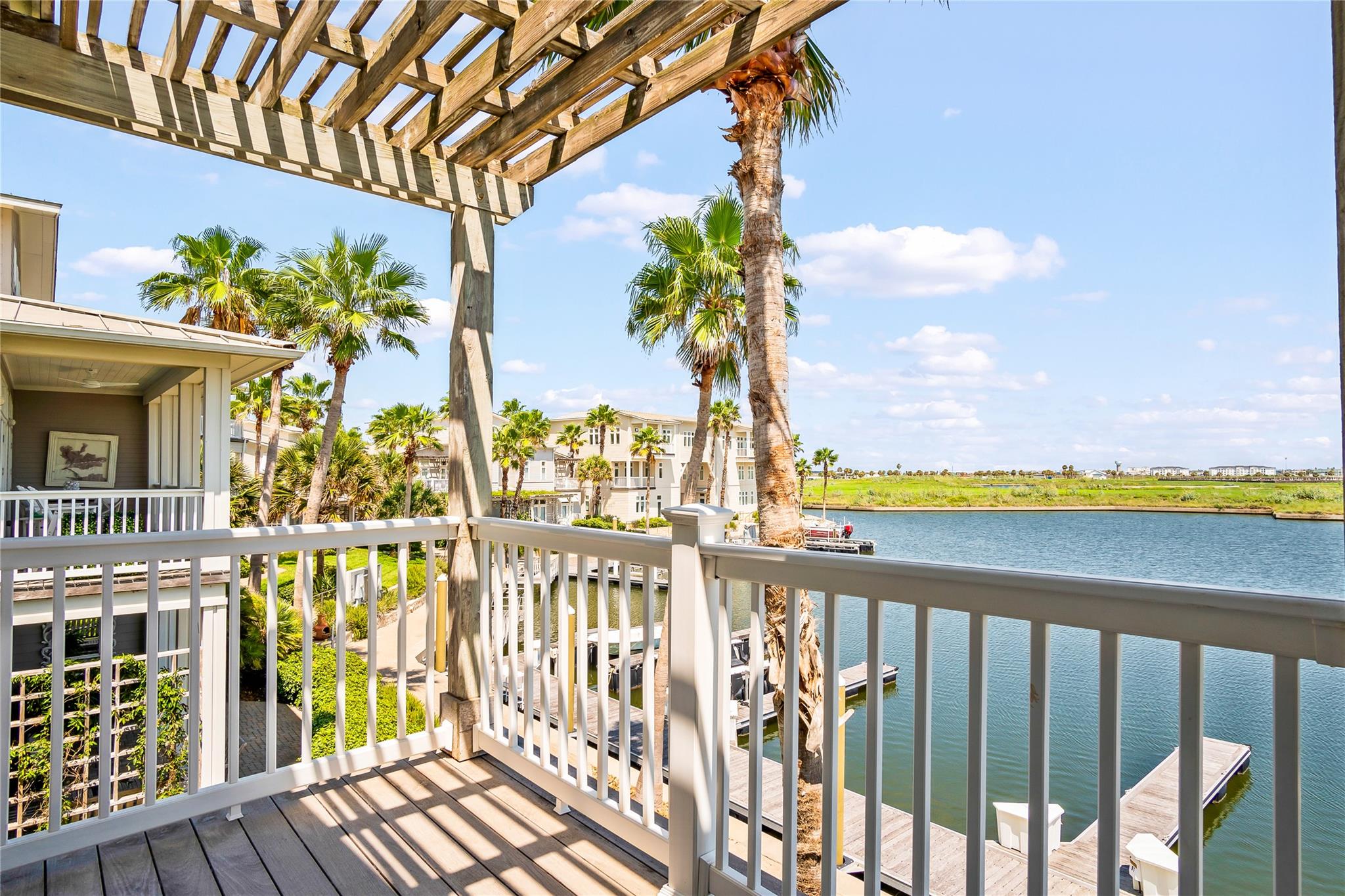 3700 Island Moorings PKWY #20 — photo 4