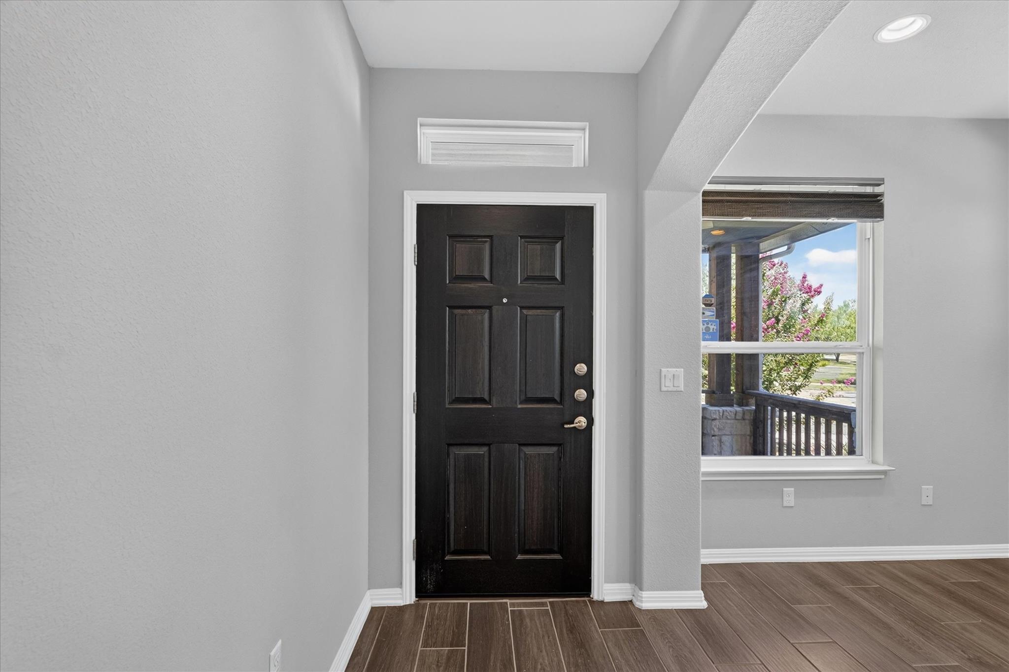8901 Panhandle DR — photo 4