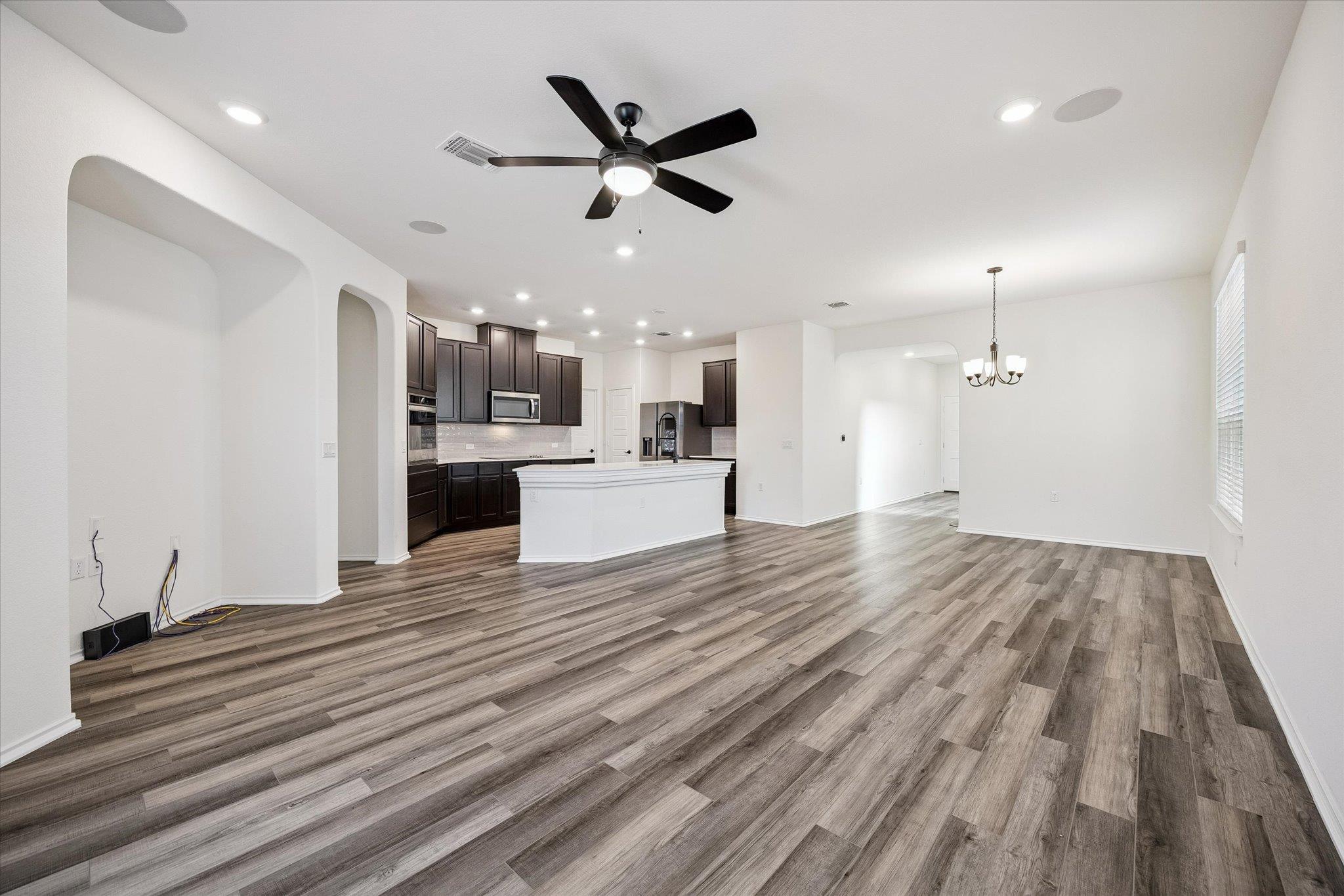 4701 Colmar DR — photo 4