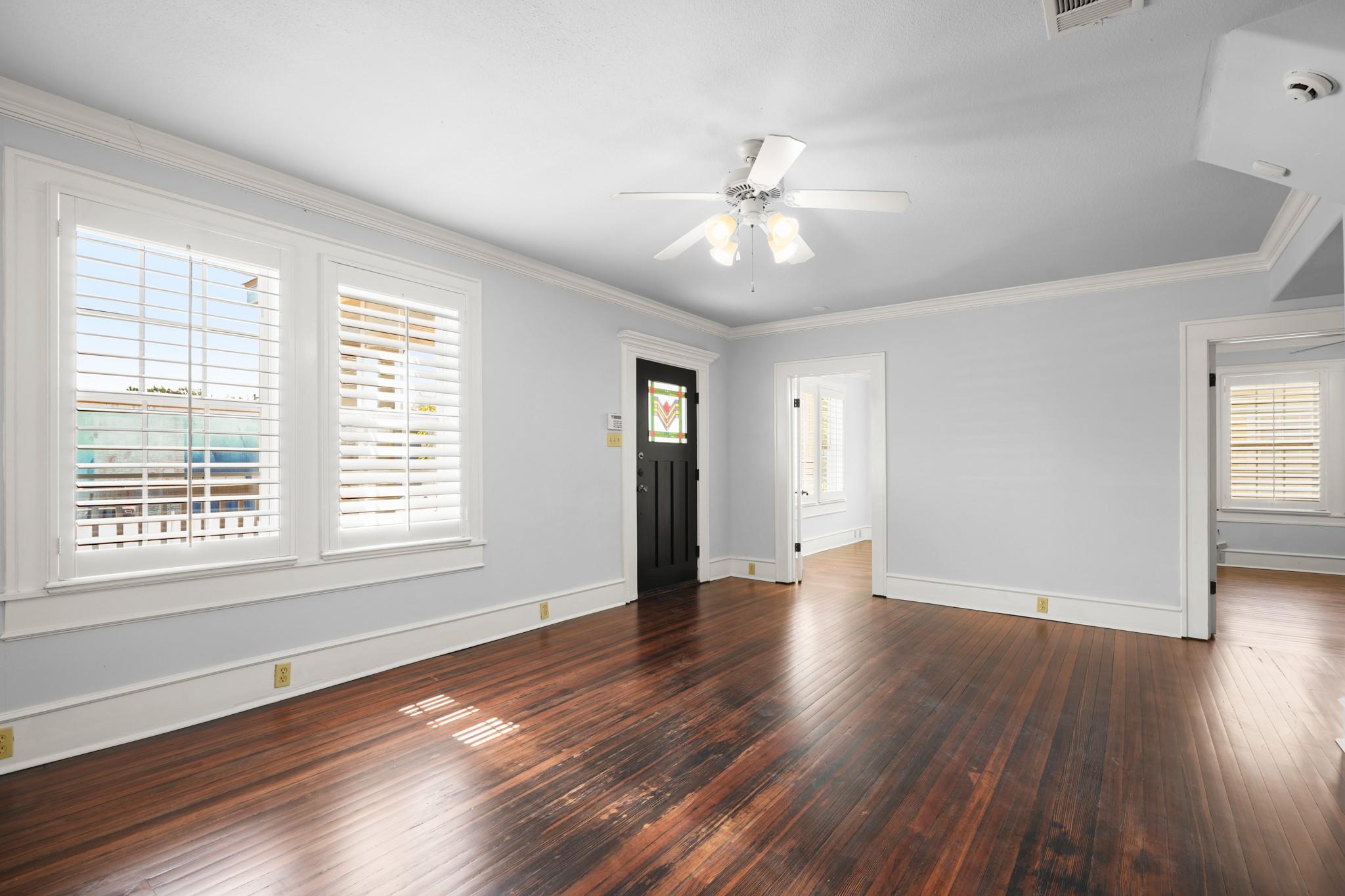 3502 Speedway Speedway ST — photo 4