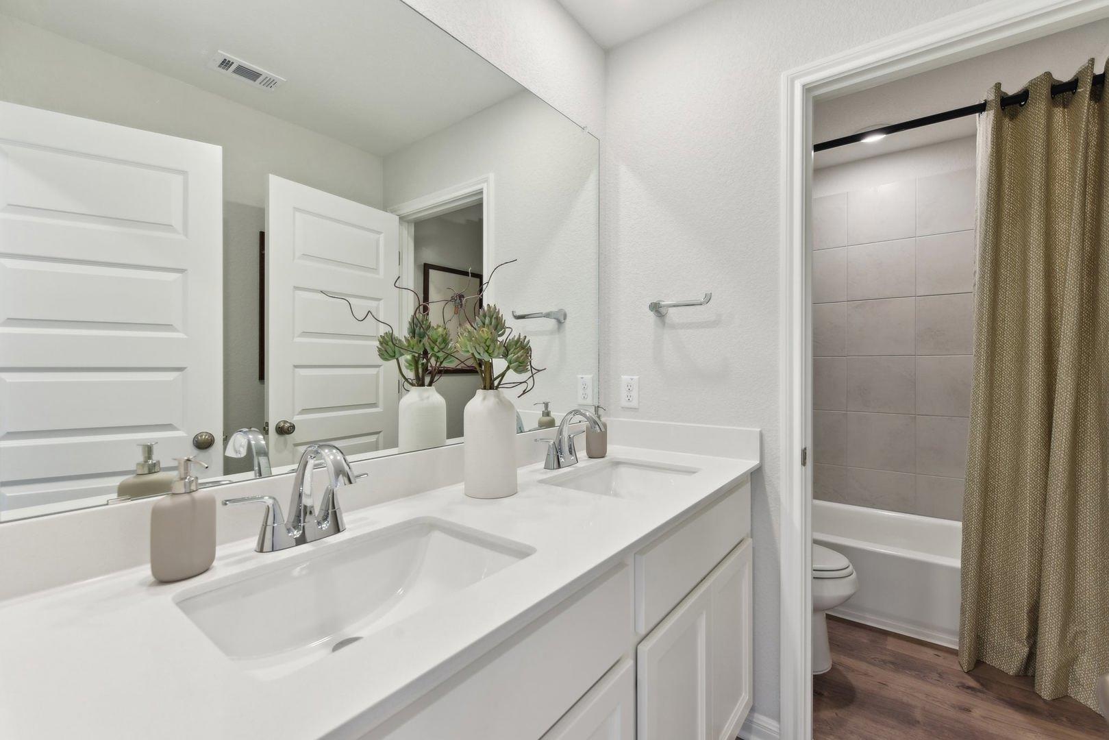 10932 Tallsalt DR — photo 5