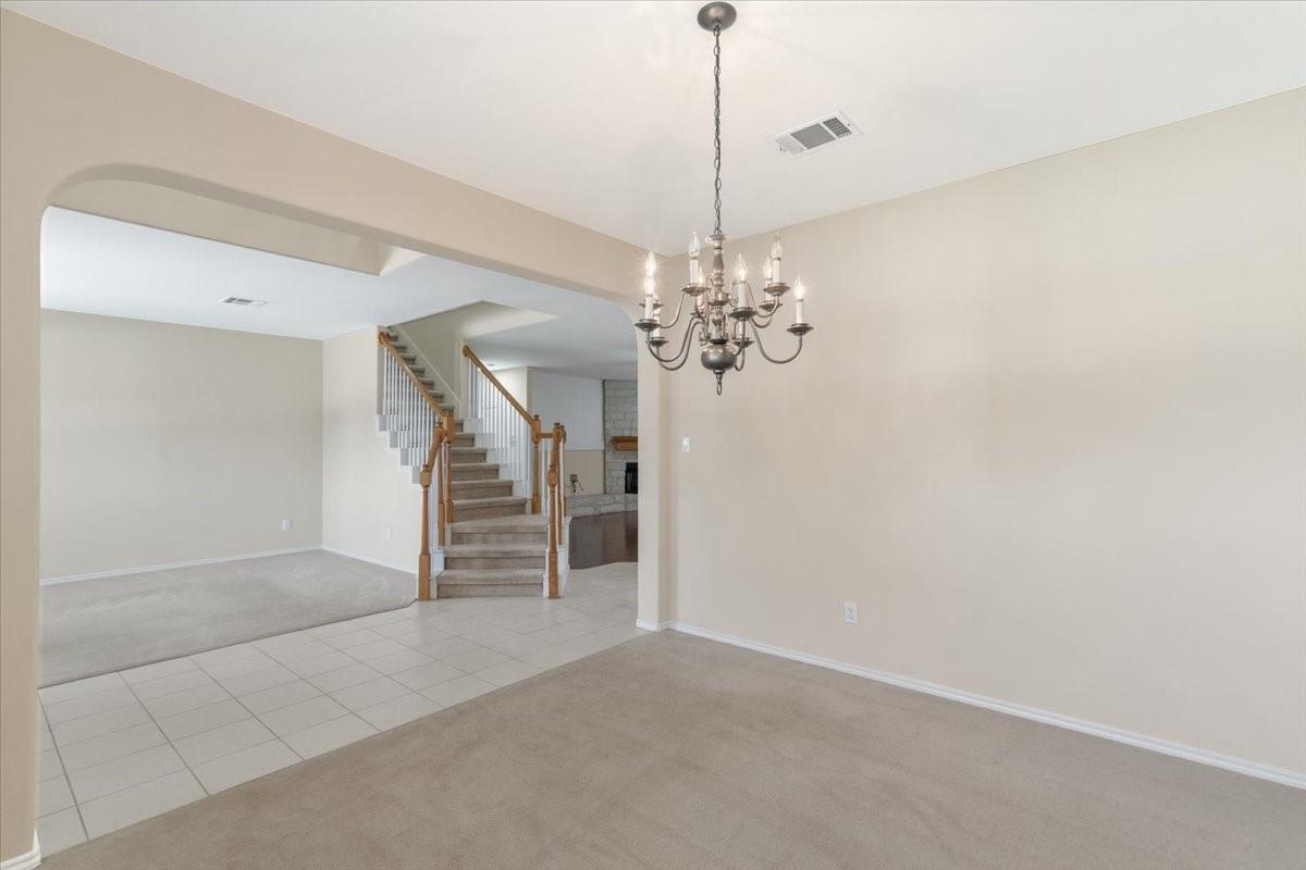 207 Colby LN — photo 5