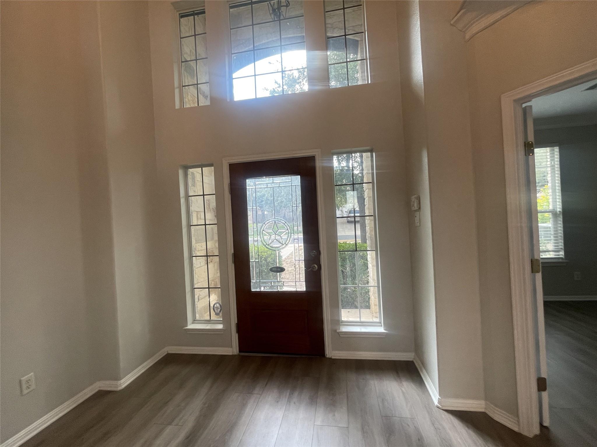 4323 Angelico LN — photo 3