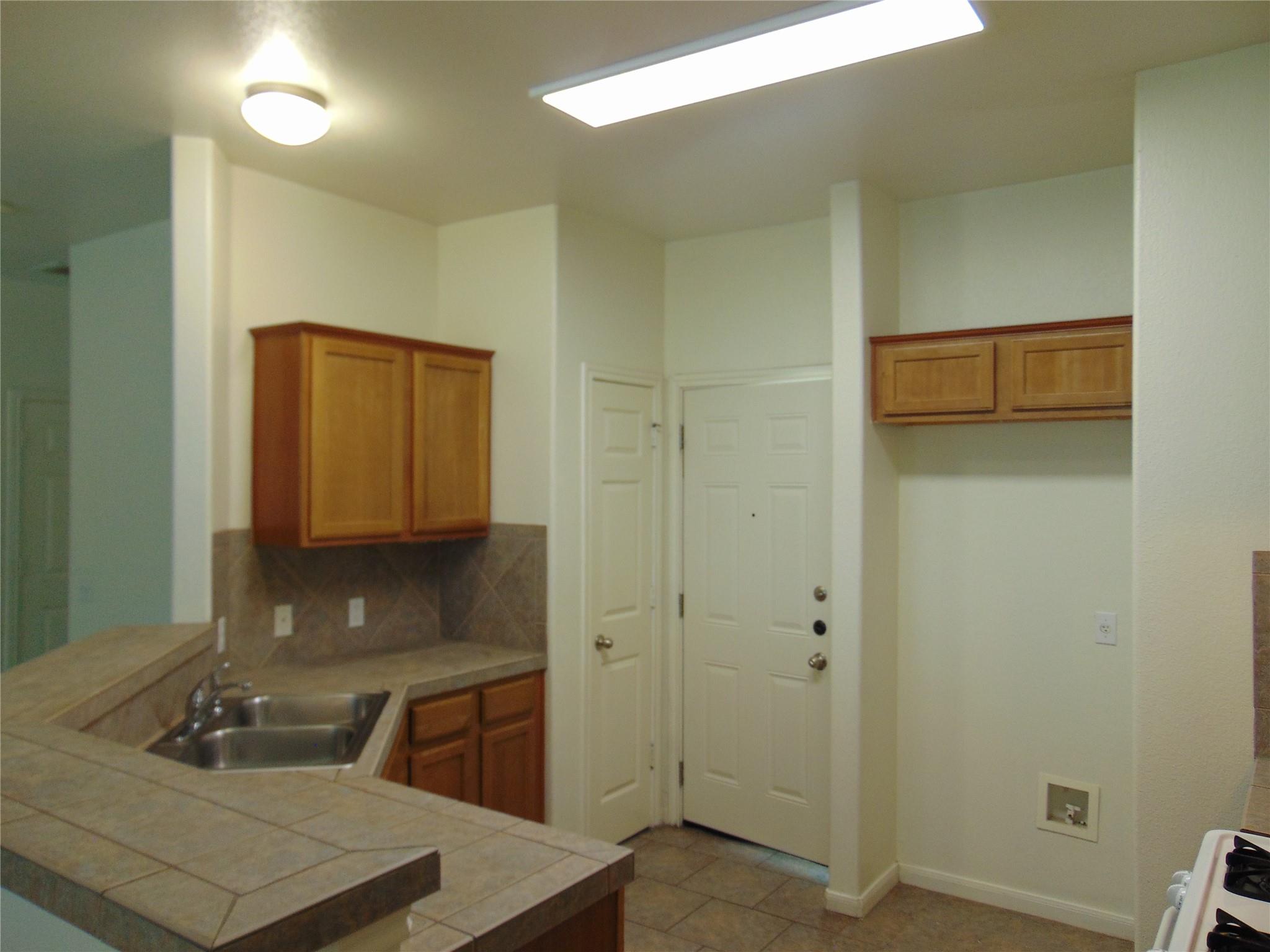 2417 Allred DR #A — photo 4