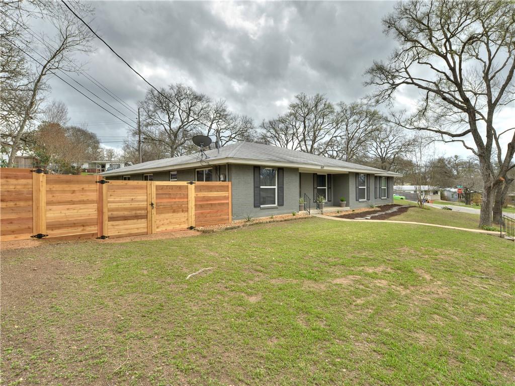 1601 Elmira RD — photo 4