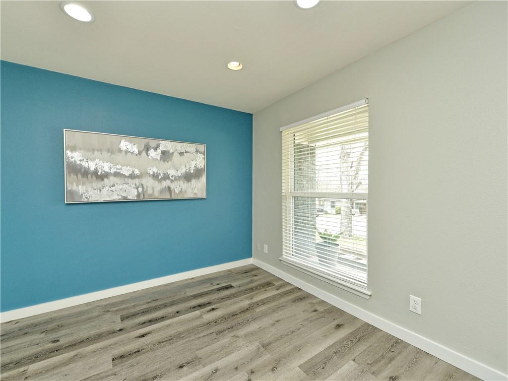 1601 Elmira RD — photo 5