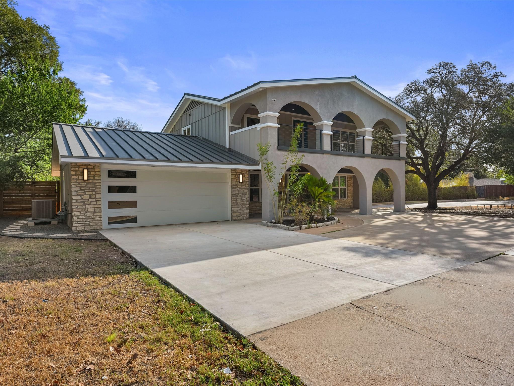 3008 Cedarlawn CIR — photo 3