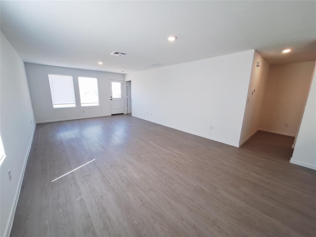 510 Firedance CT — photo 5