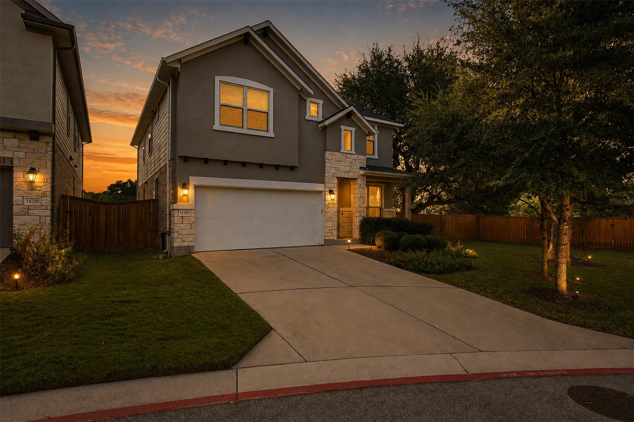 14300 McCoy LOOP