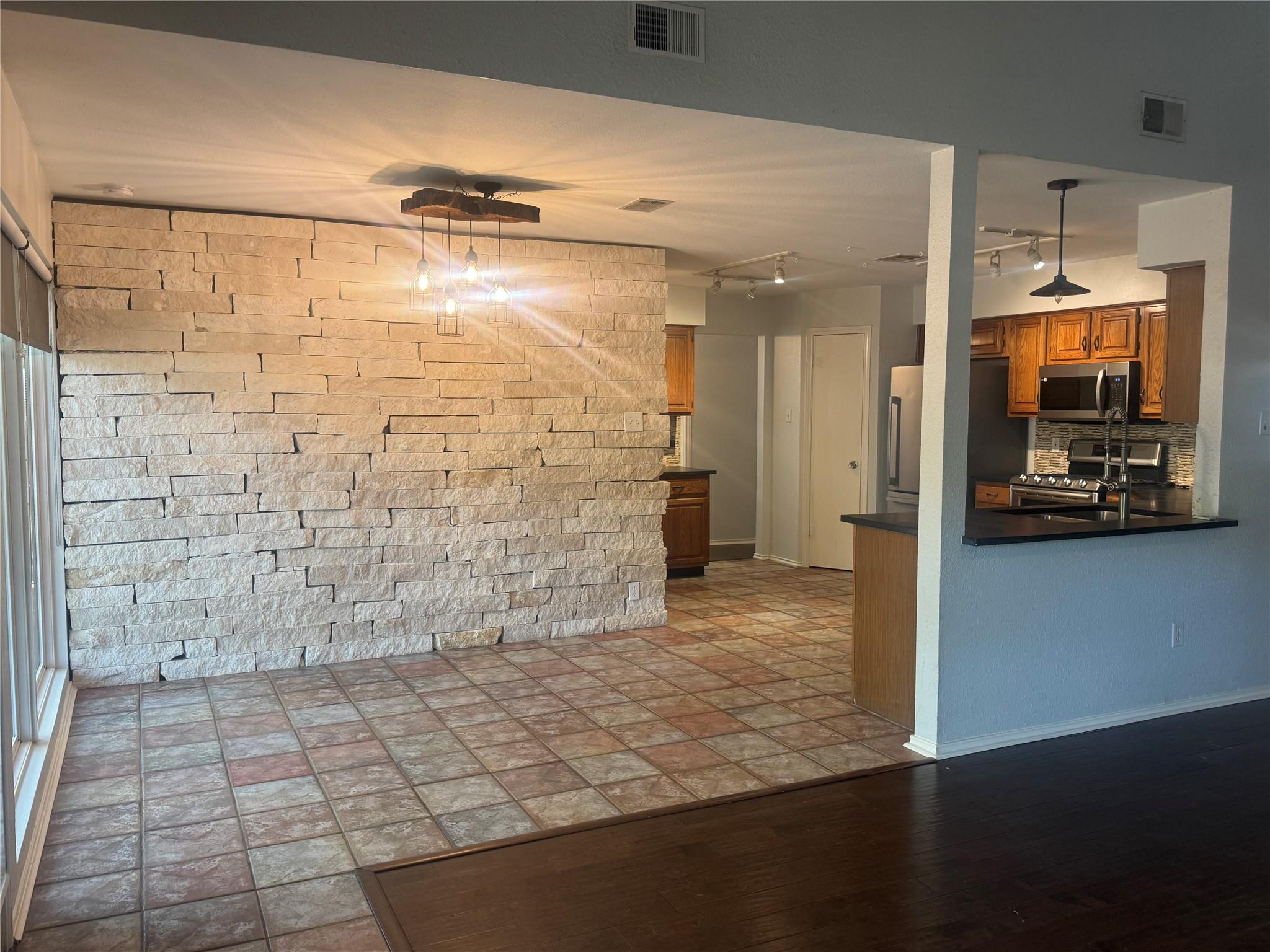 4311 Ganymede DR — photo 4