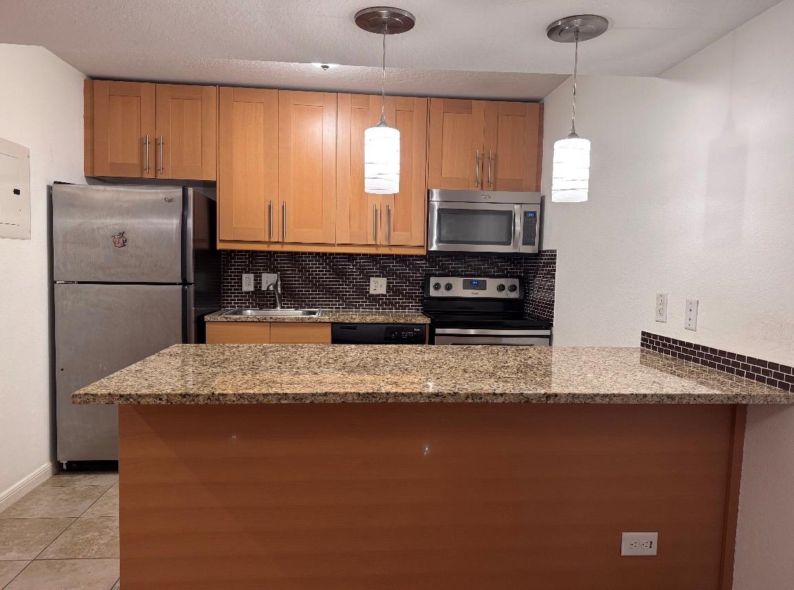 7685 Northcross DR #706 — photo 4