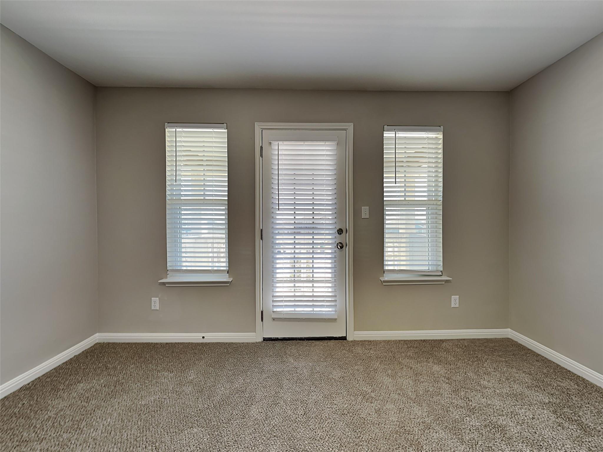 1052 Esplanade PKWY — photo 5