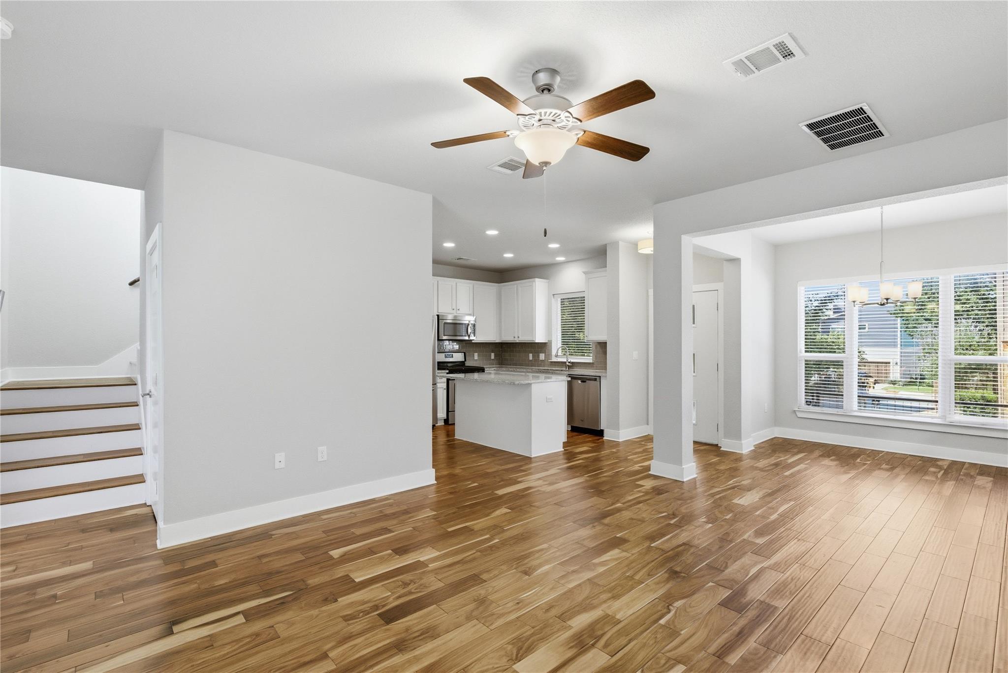 1937 Tramson DR — photo 3