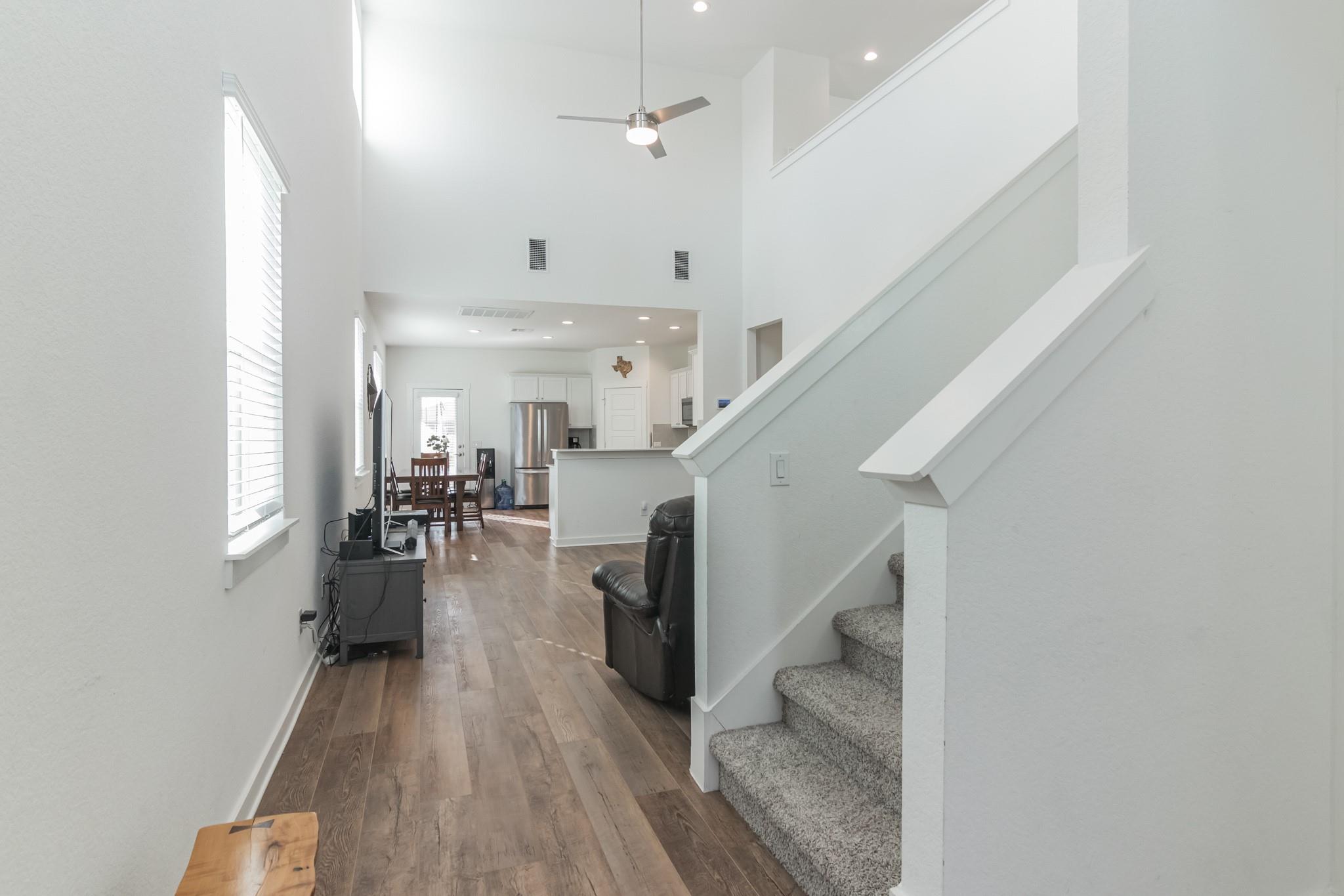 116 Century Plant RD — photo 3