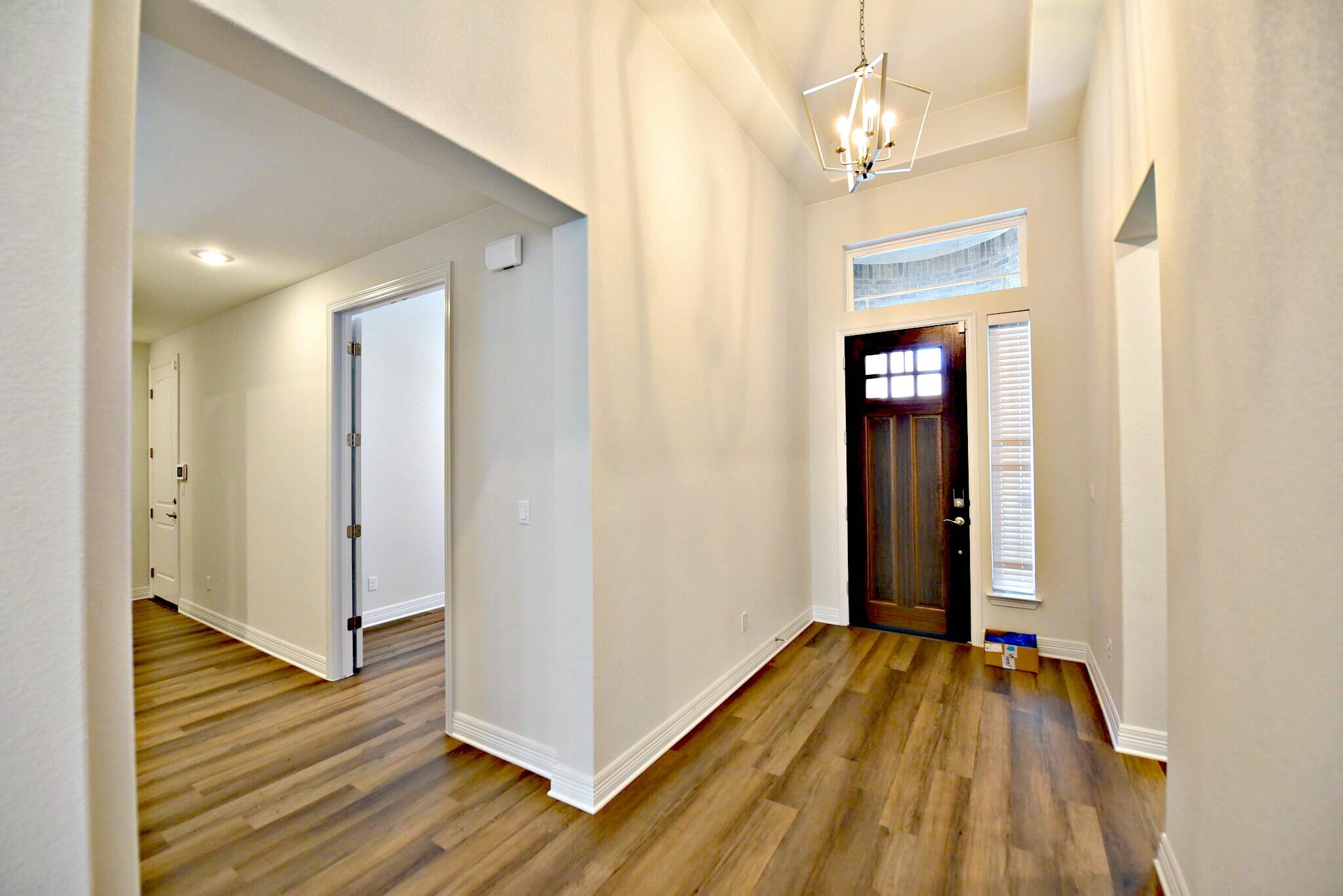 2220 Airport DR — photo 4