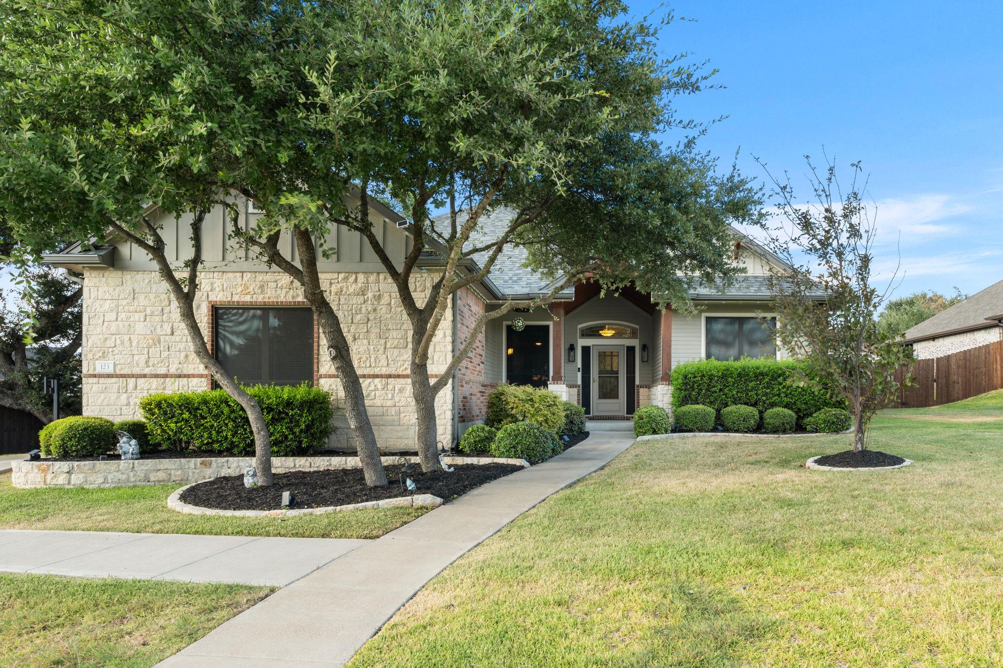123 Archstone LOOP — photo 3