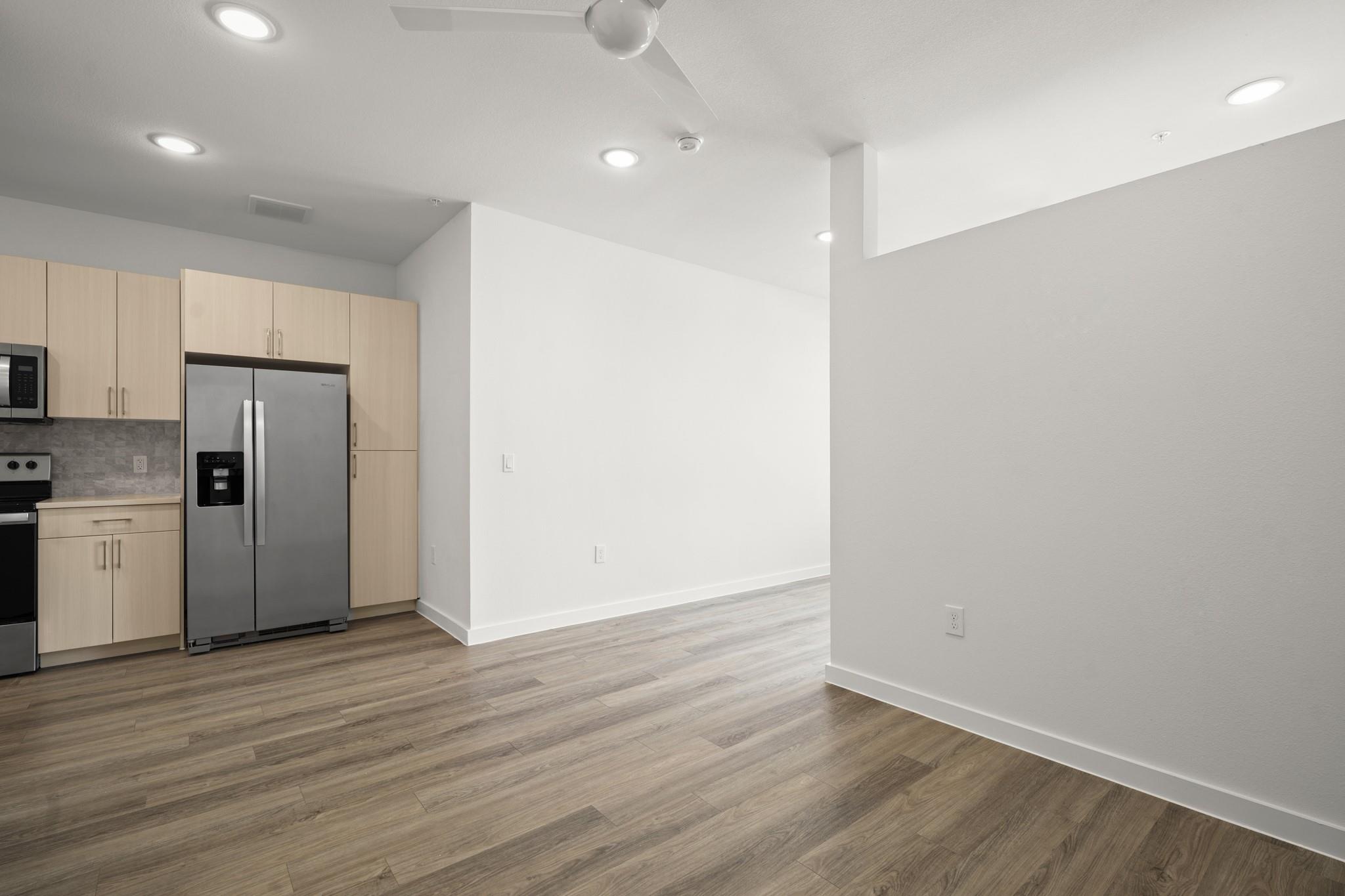 6324 Lamar BLVD #317 — photo 4