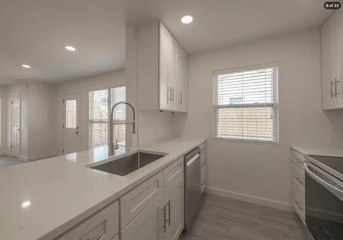 303 Fantail LOOP #B — photo 3