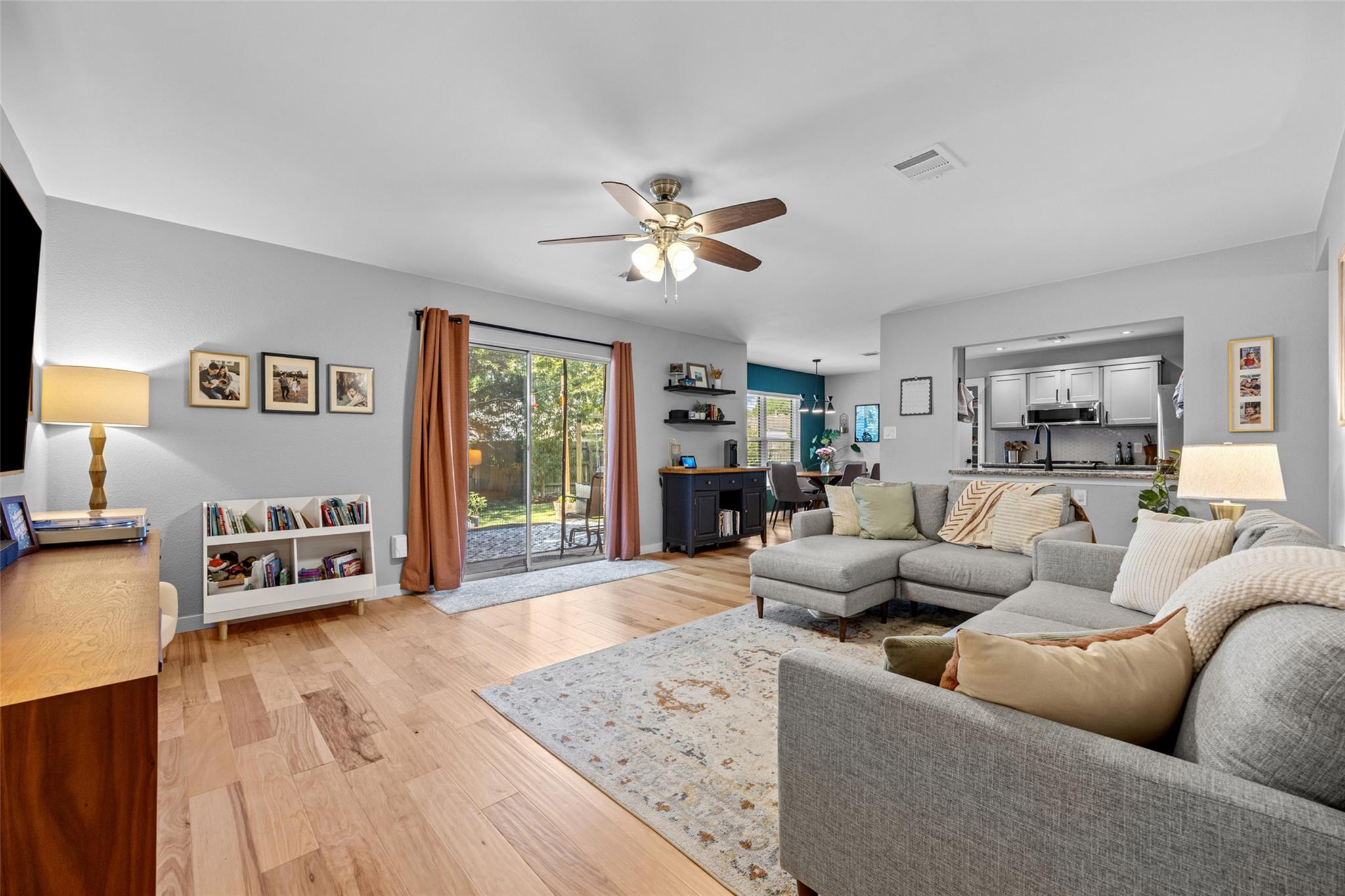 8058 Thaxton RD — photo 4