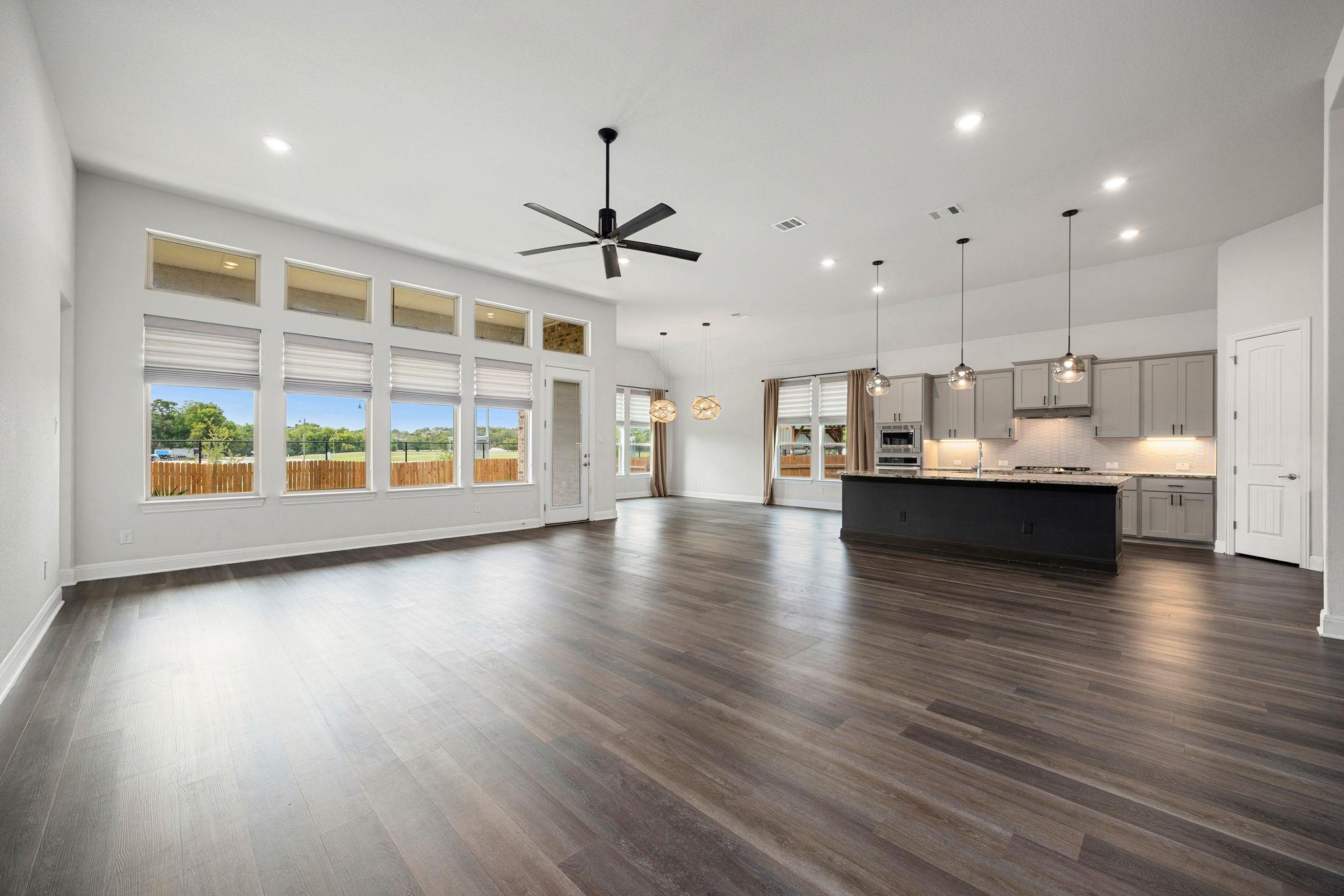 602 Pulitzer DR — photo 5