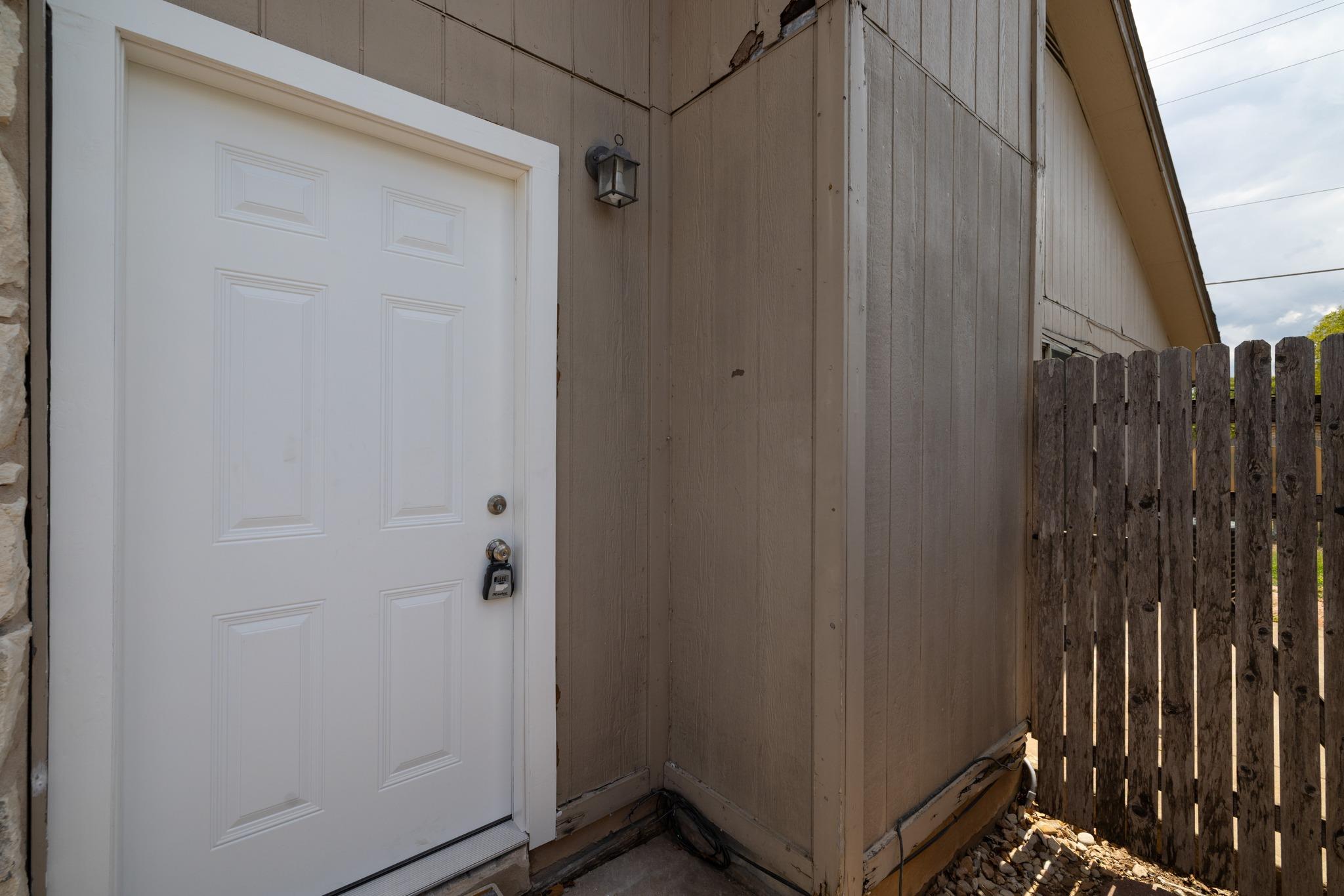 2401 Singletree Ave #B — photo 5