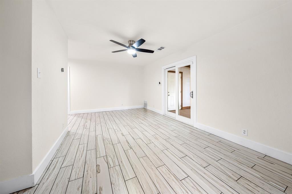 2806 Skyway CIR #101 — photo 3