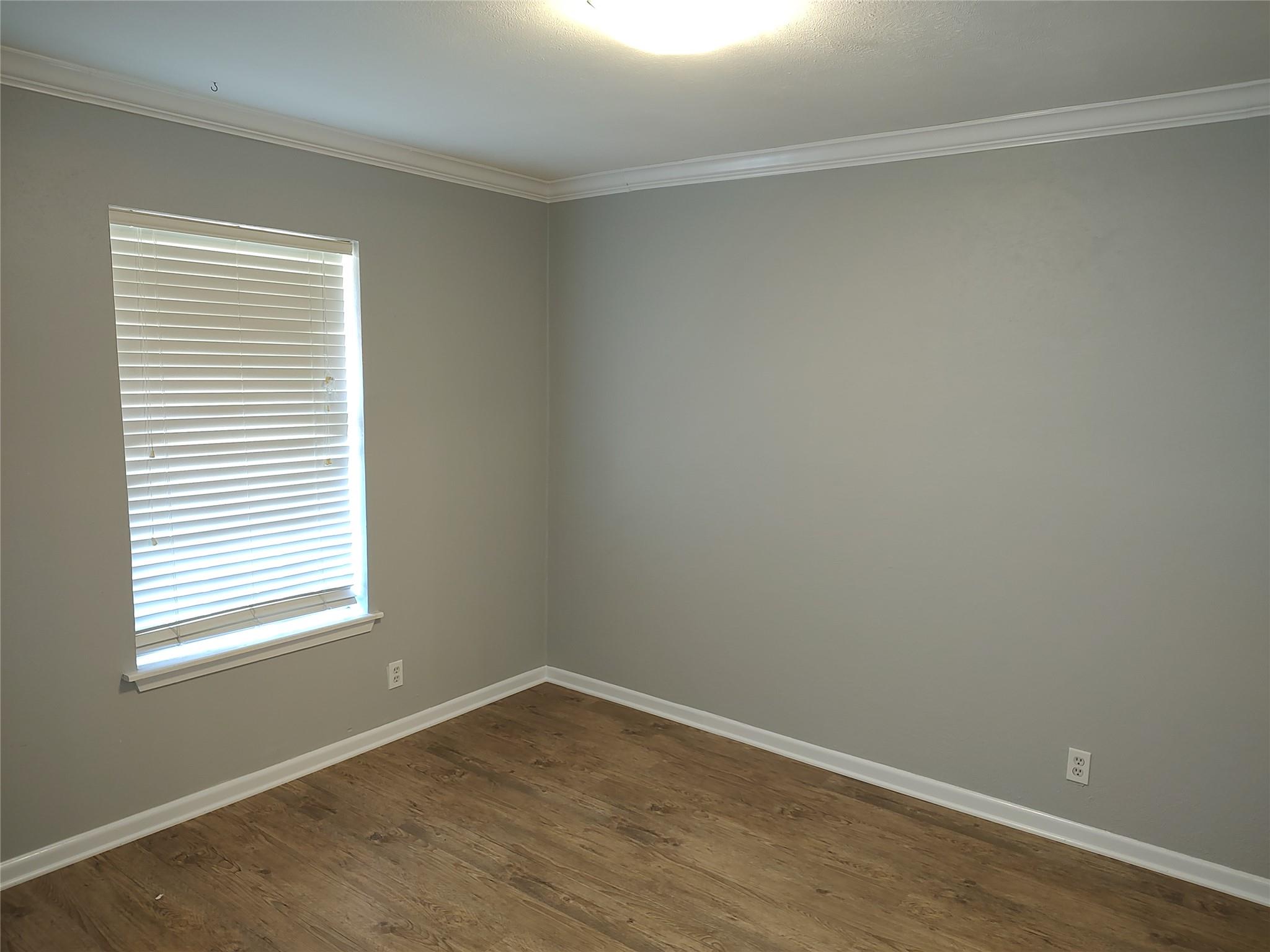 3304 Woodbriar LN — photo 4