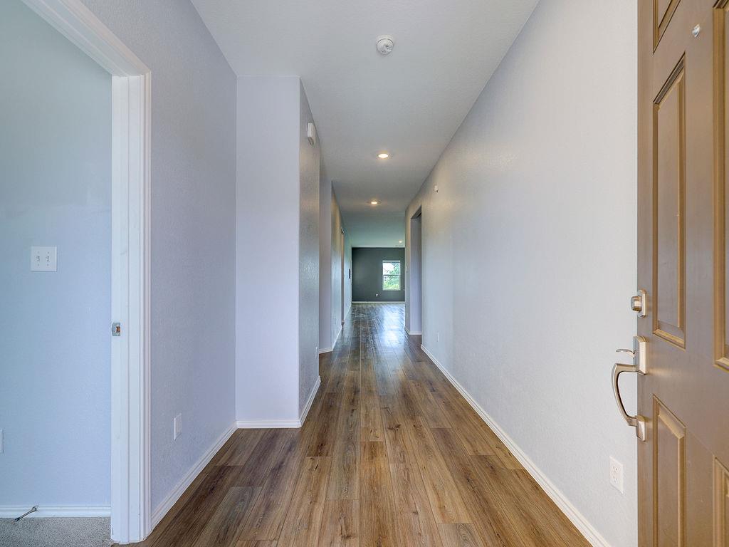1716 FRONTENAC ST — photo 3