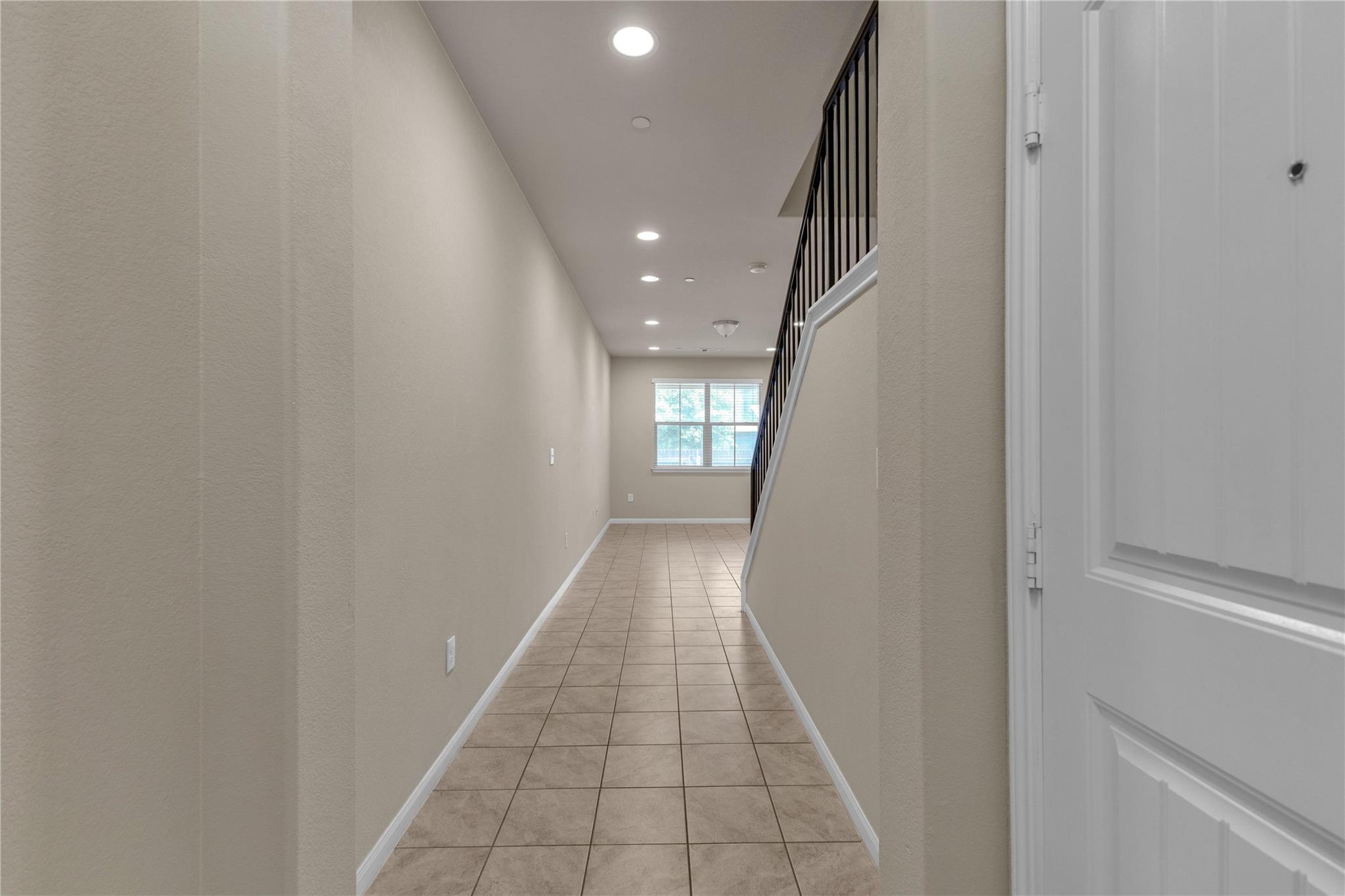 2880 Donnell DR #2003 — photo 3