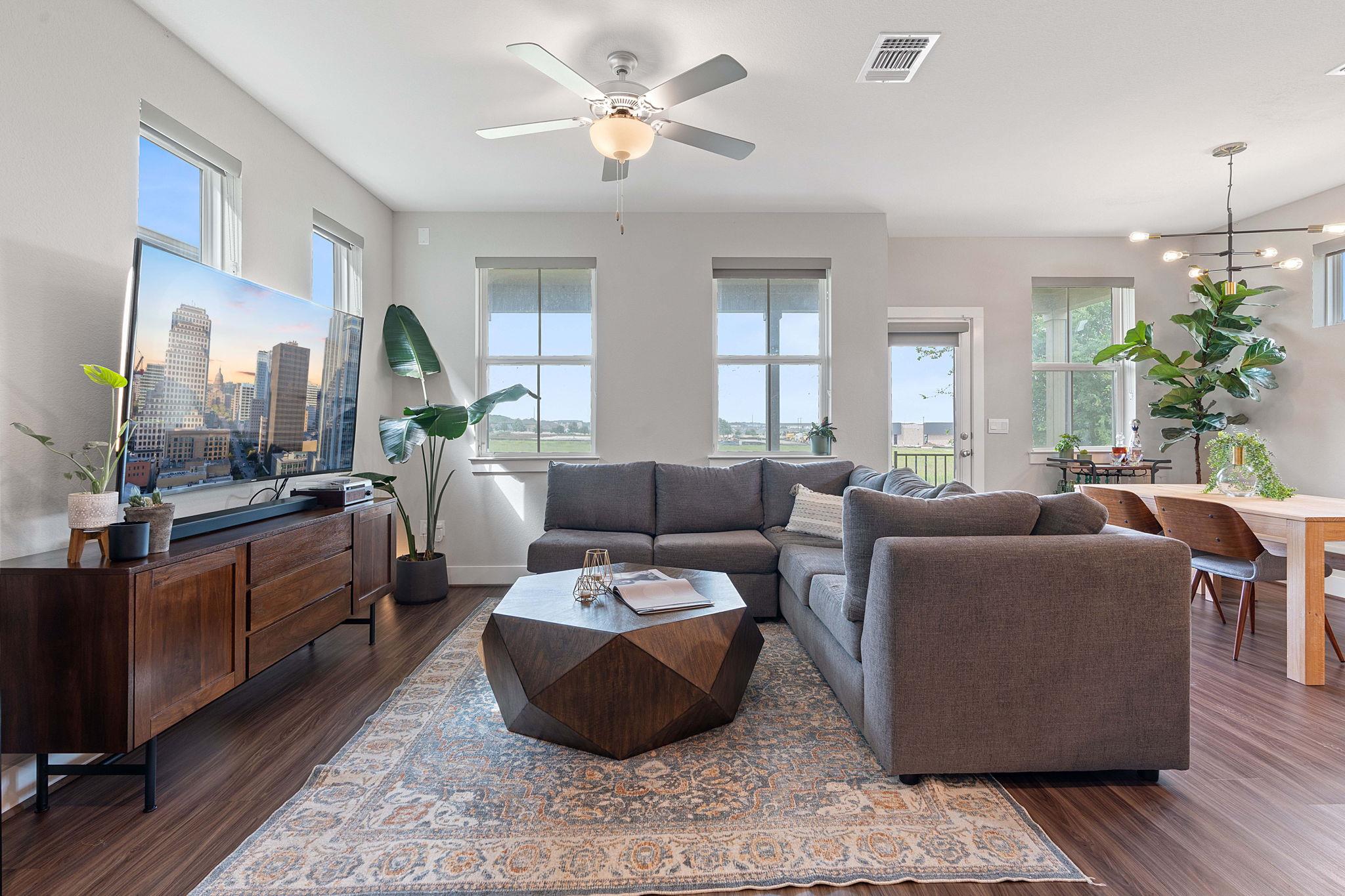 7120 Silver Star LN — photo 4
