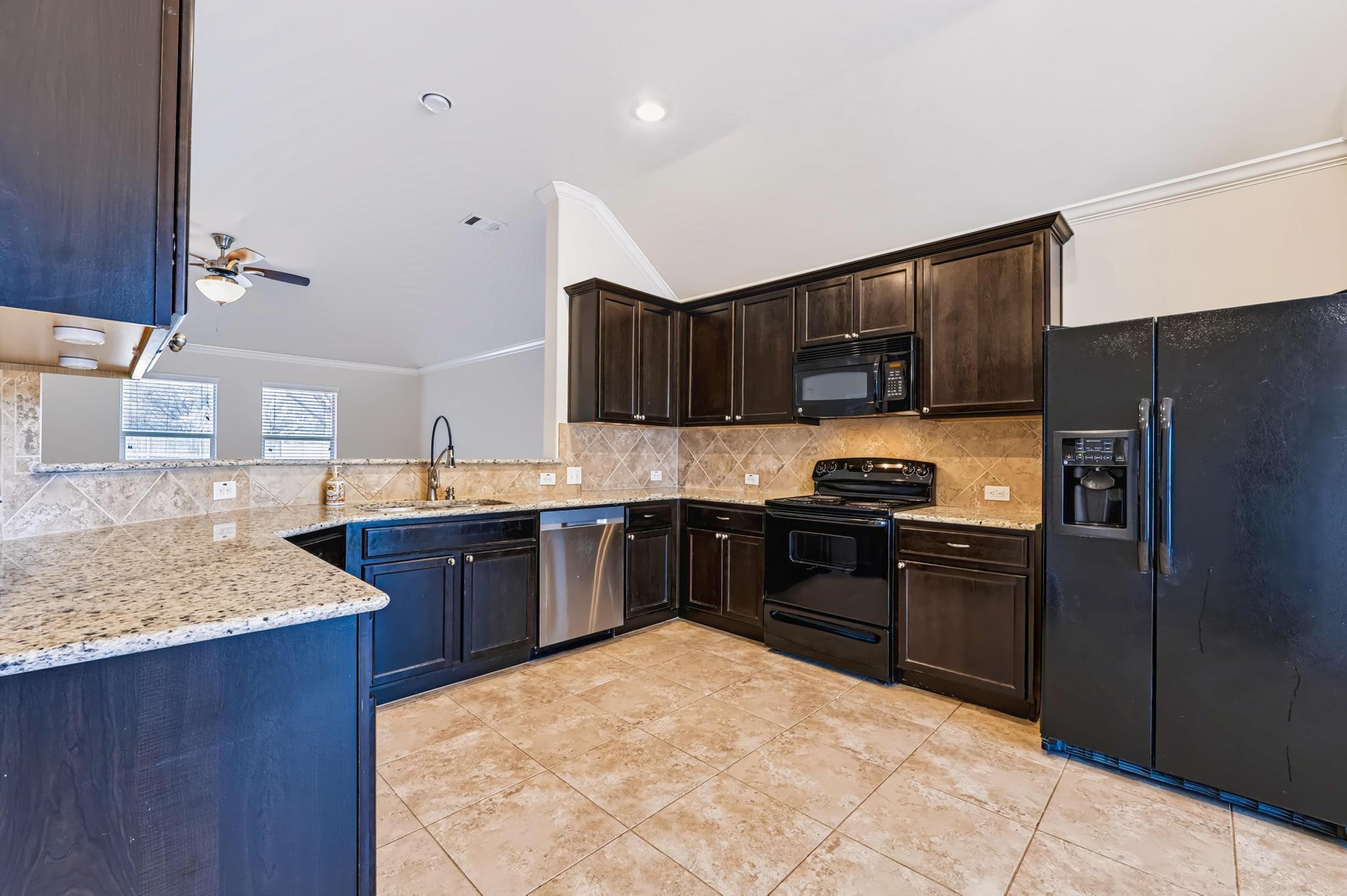 111 Sandstone TRL — photo 5