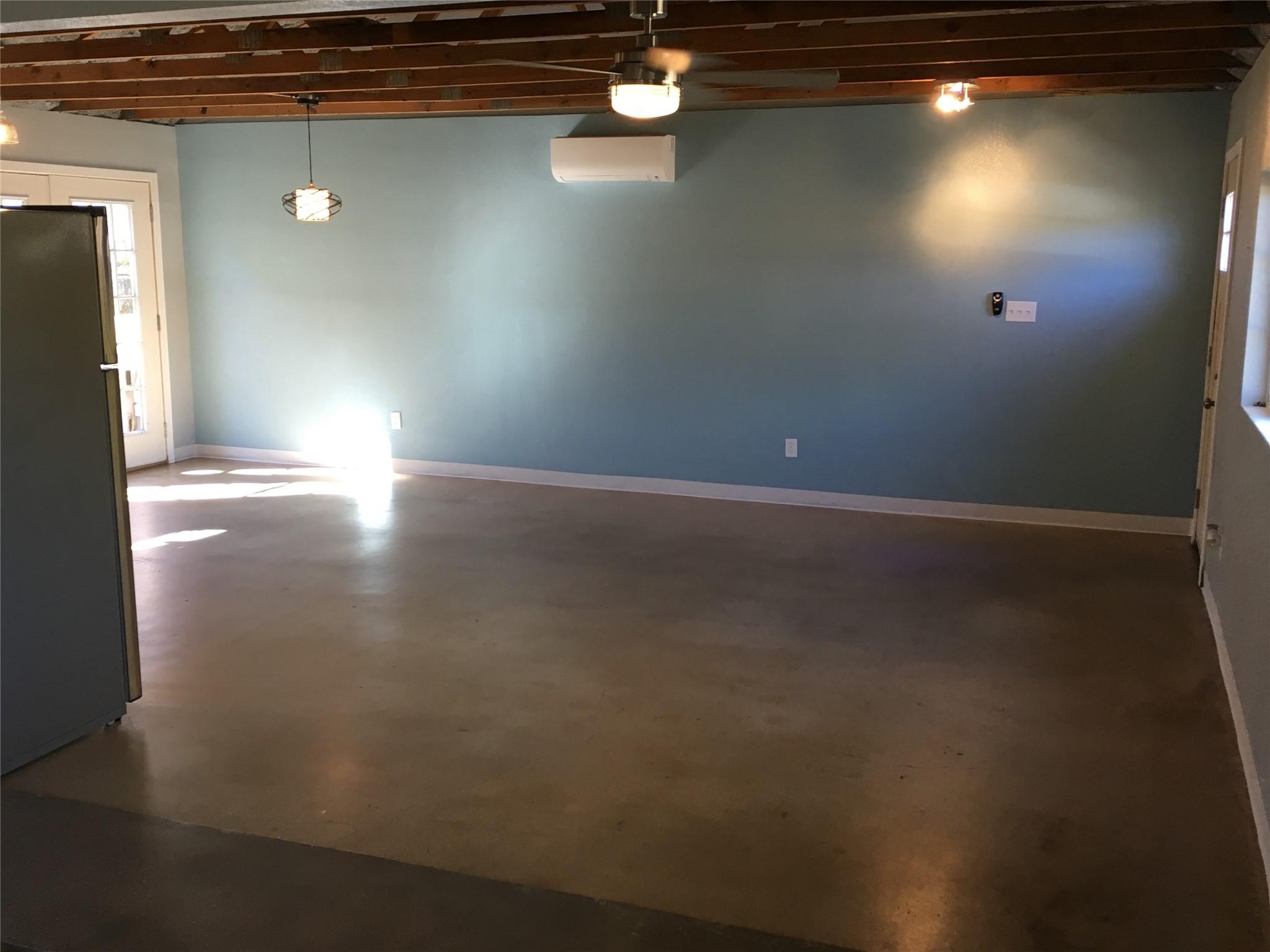 701 Vargas RD — photo 3