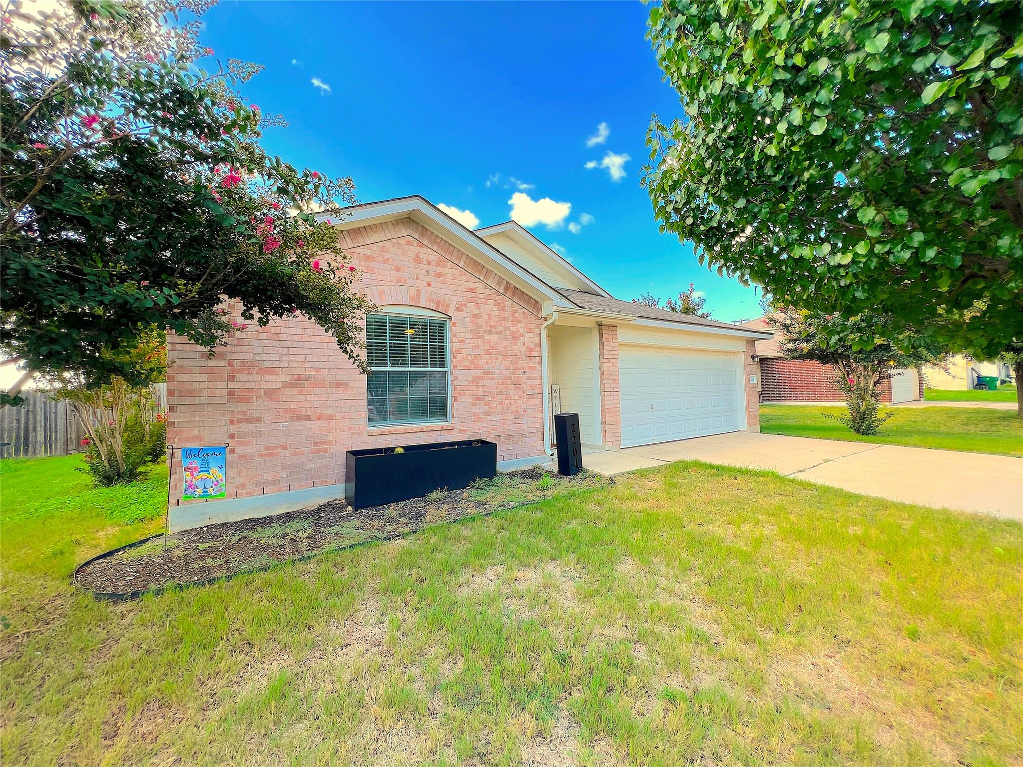 2204 Brewers PL — photo 4